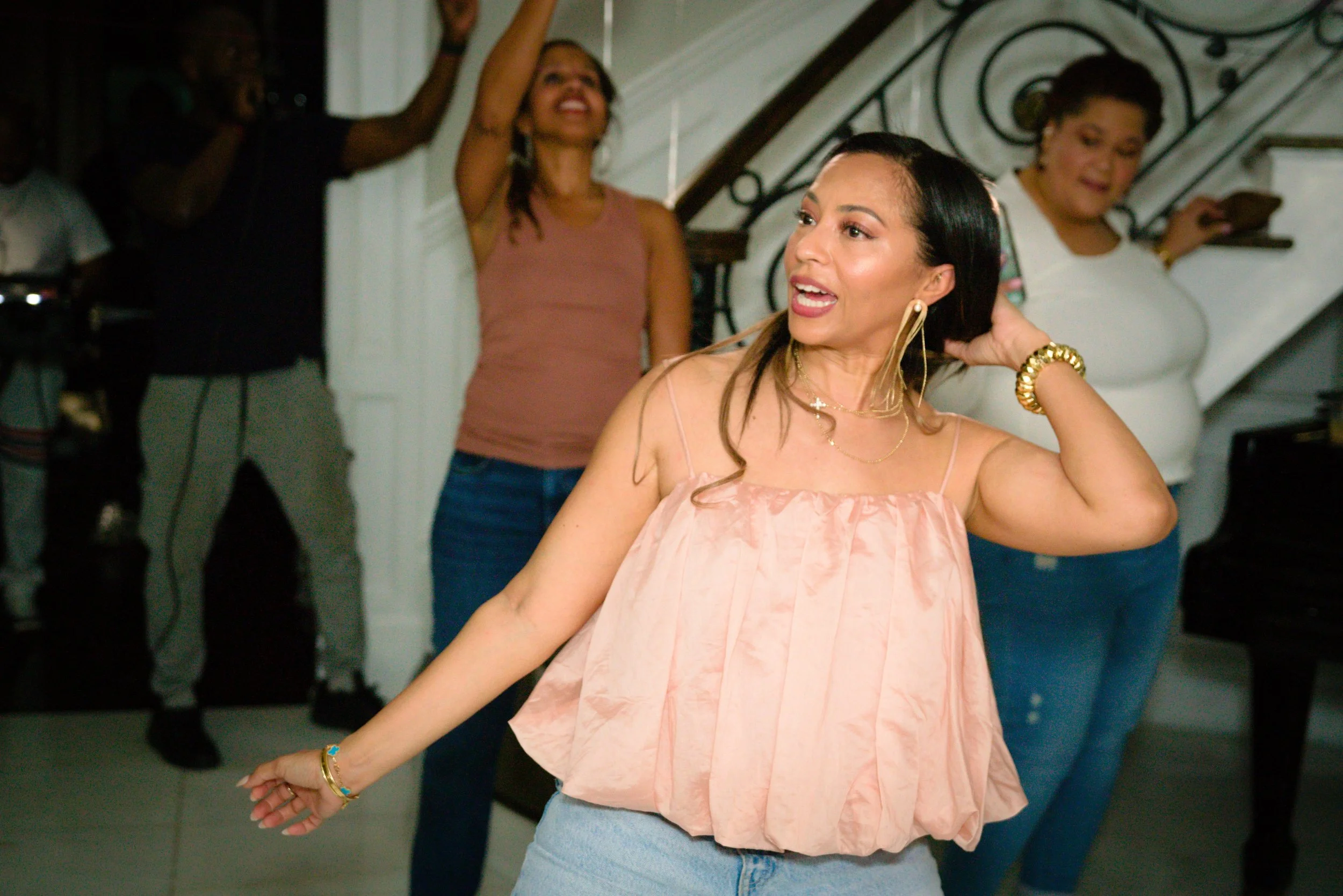 DSC07211 (Custom).jpg