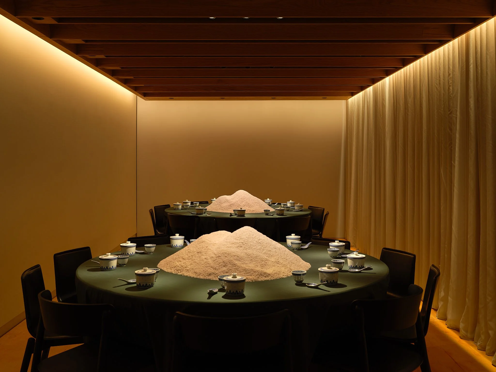 198-Mason Studio Light Gathering Yuan-72dpi.jpg