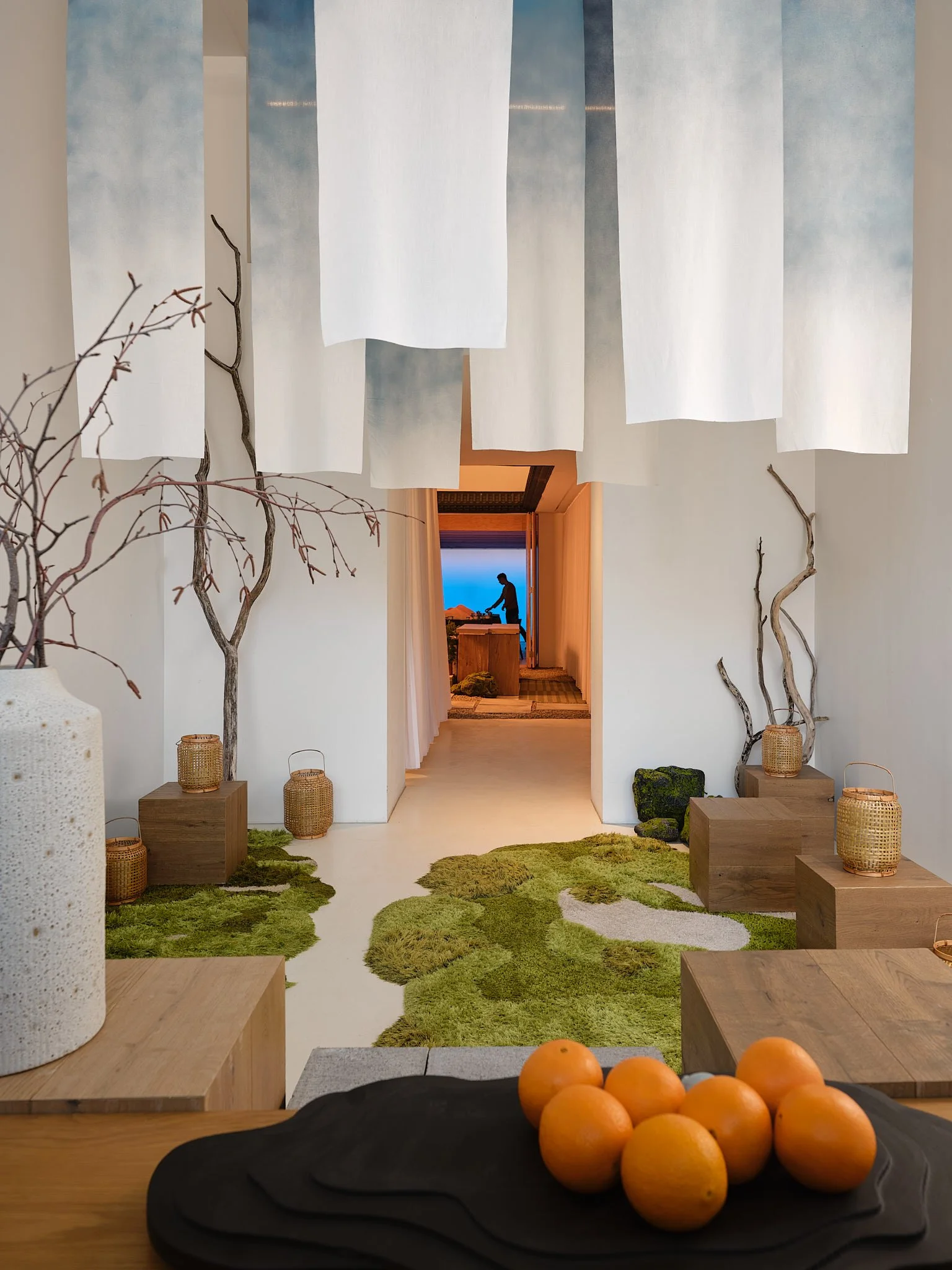 023-Mason Studio Light Gathering Yuan-72dpi.jpg