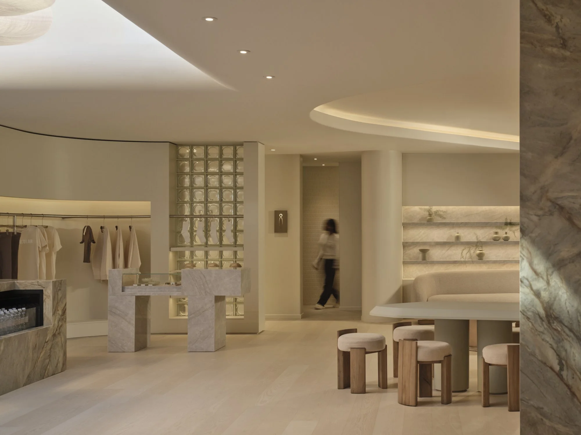 16_Solis 2.0_Low Res.jpg