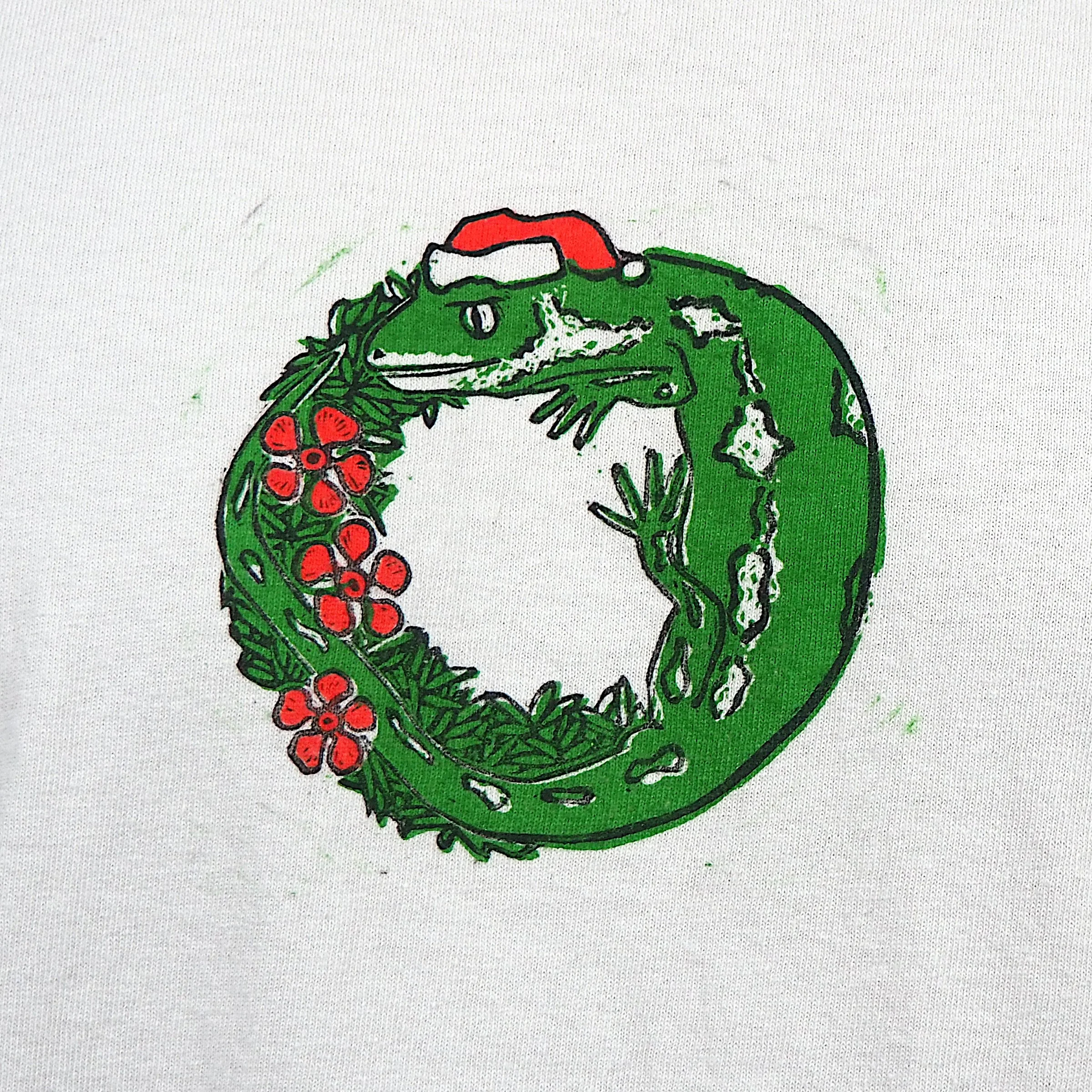 xmas gecko mannakin man closeup.jpg