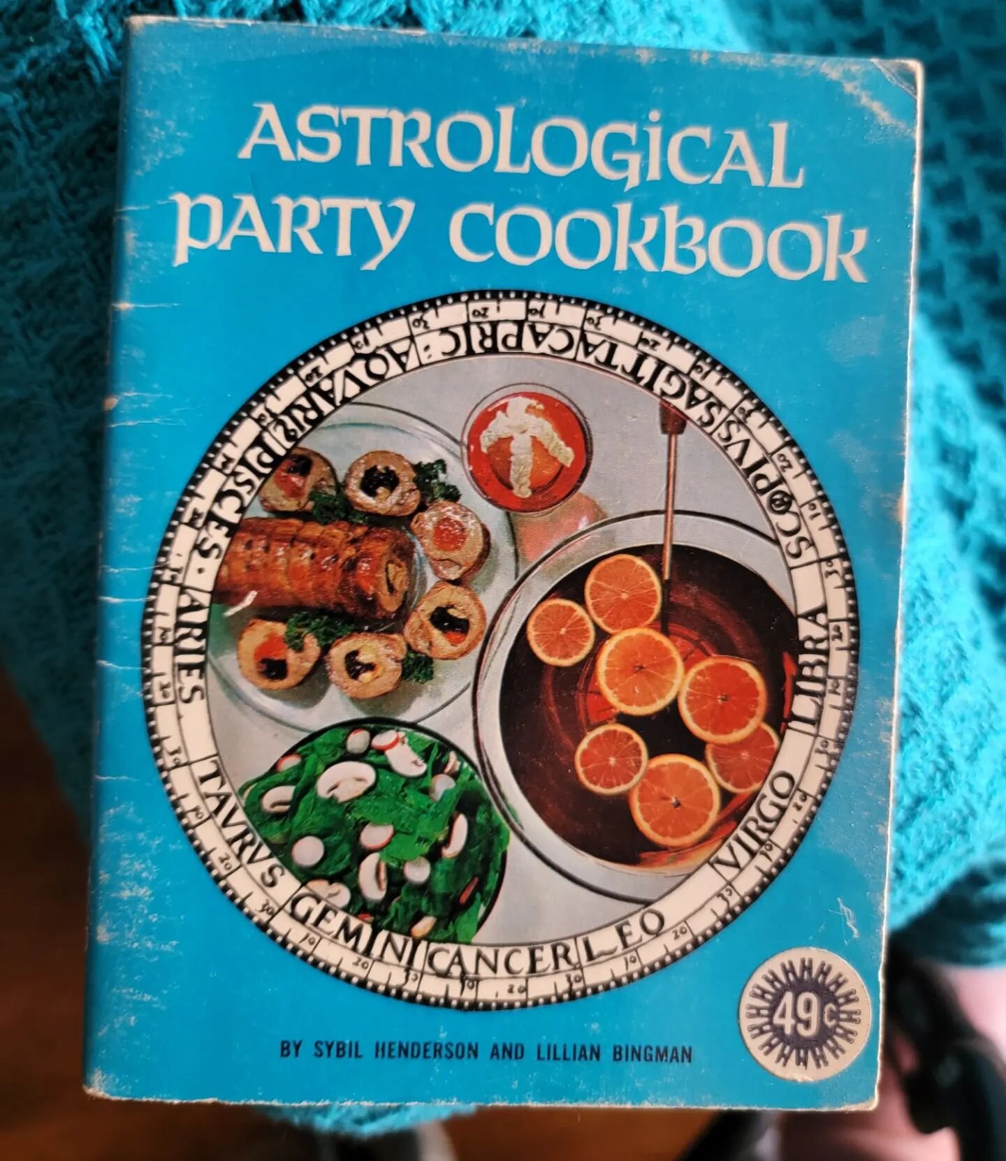 I lovelovelove these kinds of little books.. and as a Pisces i completely reject this entire menu.. except the fresh fruit in champagne. 

&quot;China peas&quot; .... when did this get changed to snow peapods?

Copyright 1969. #astrological  #party #