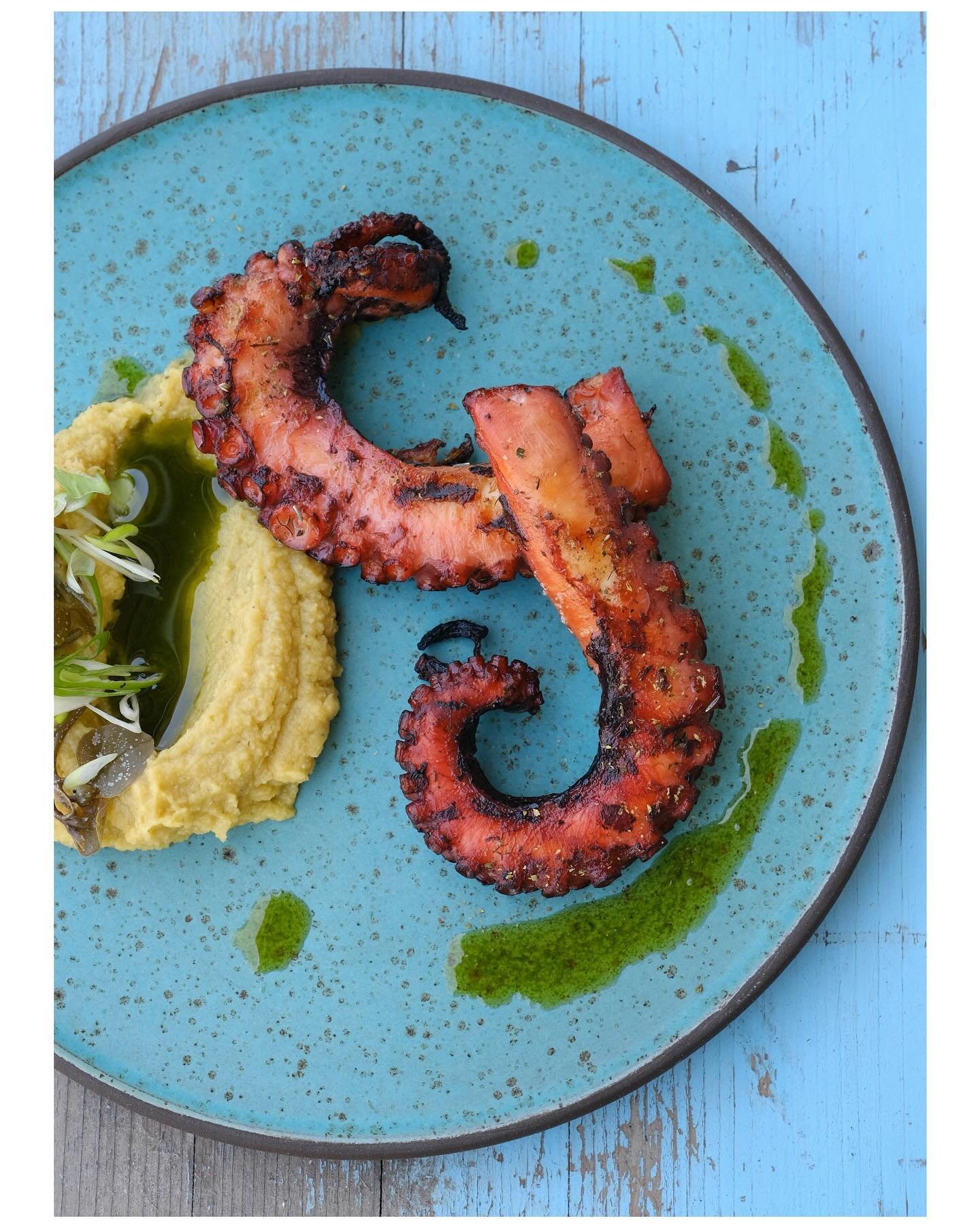 &Nu;έ&alpha; &sigma;&epsilon;&zeta;ό&nu;.. &nu;έ&omicron; menu! 
.
.
New season.. new menu! 
.
.
#kapari #paros #kapariparos #naoussa #aegeancuisine #cyclades #greek #gastronomy #&kappa;&upsilon;&kappa;&lambda;ά&delta;&epsilon;&sigmaf; #&pi;ά&rho;&om