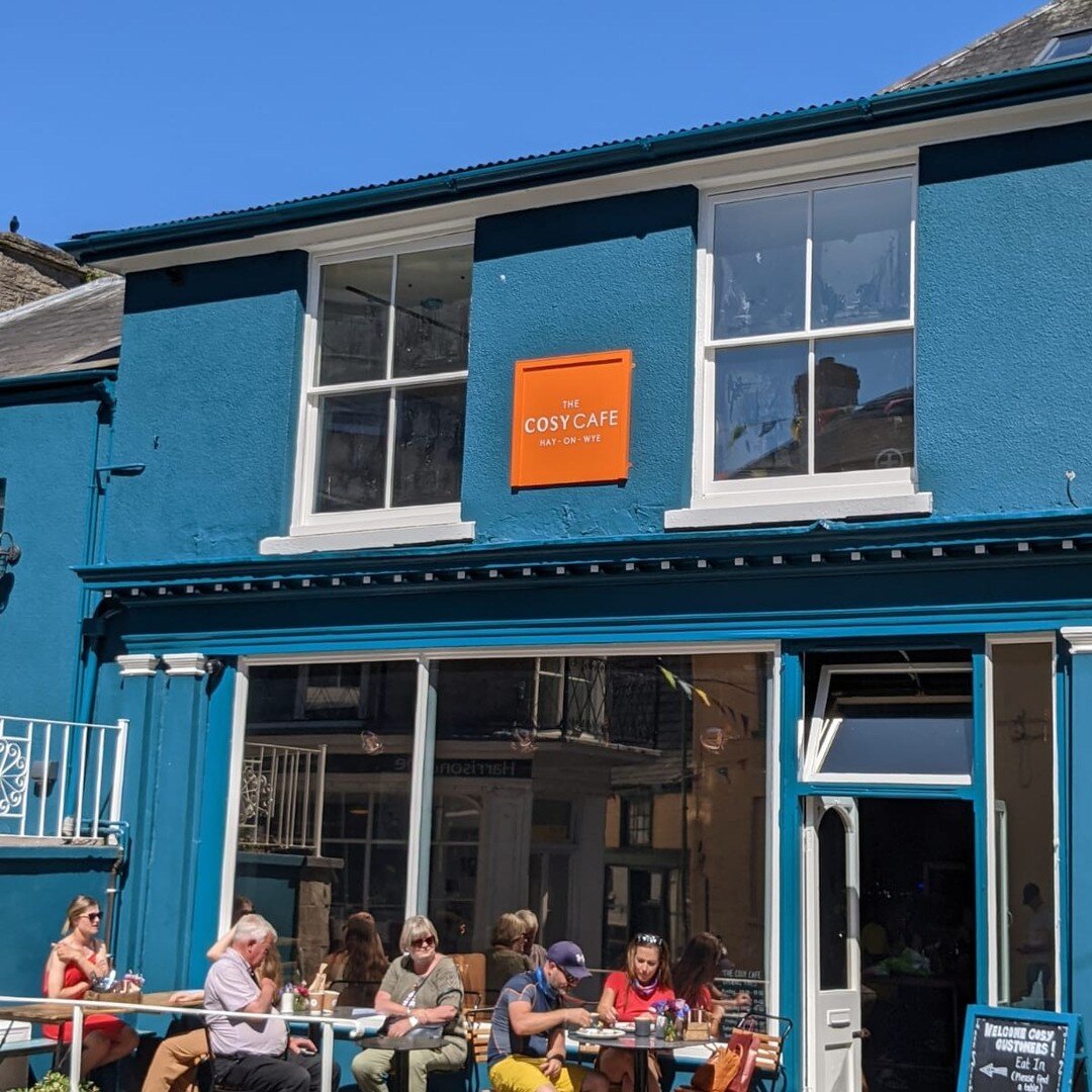 As well as a Book Town, Hay is most definitely a foodie town!

Here are some of our favourite spots in town for a bite to eat.

#HayFestival #HayonWye #HayFestivalglamping #HayFestival2022