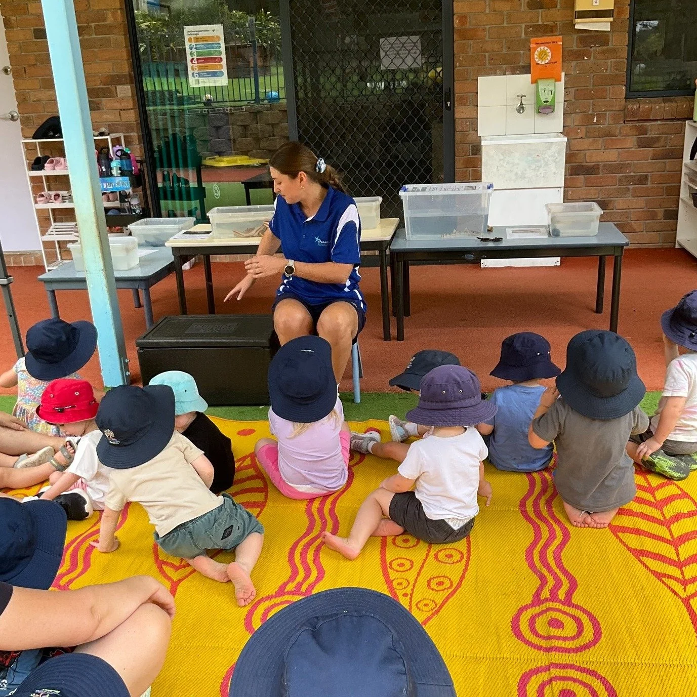 We had a very special visit from some slippery water friends! We met some amazing animals that live in water, and we learned about how they help keep the environment healthy. Our favourite visitor was Wallace the Turtle. We could hardly contain our e
