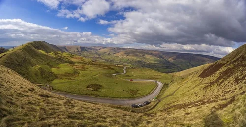 Mam Tor and Peak District scenery