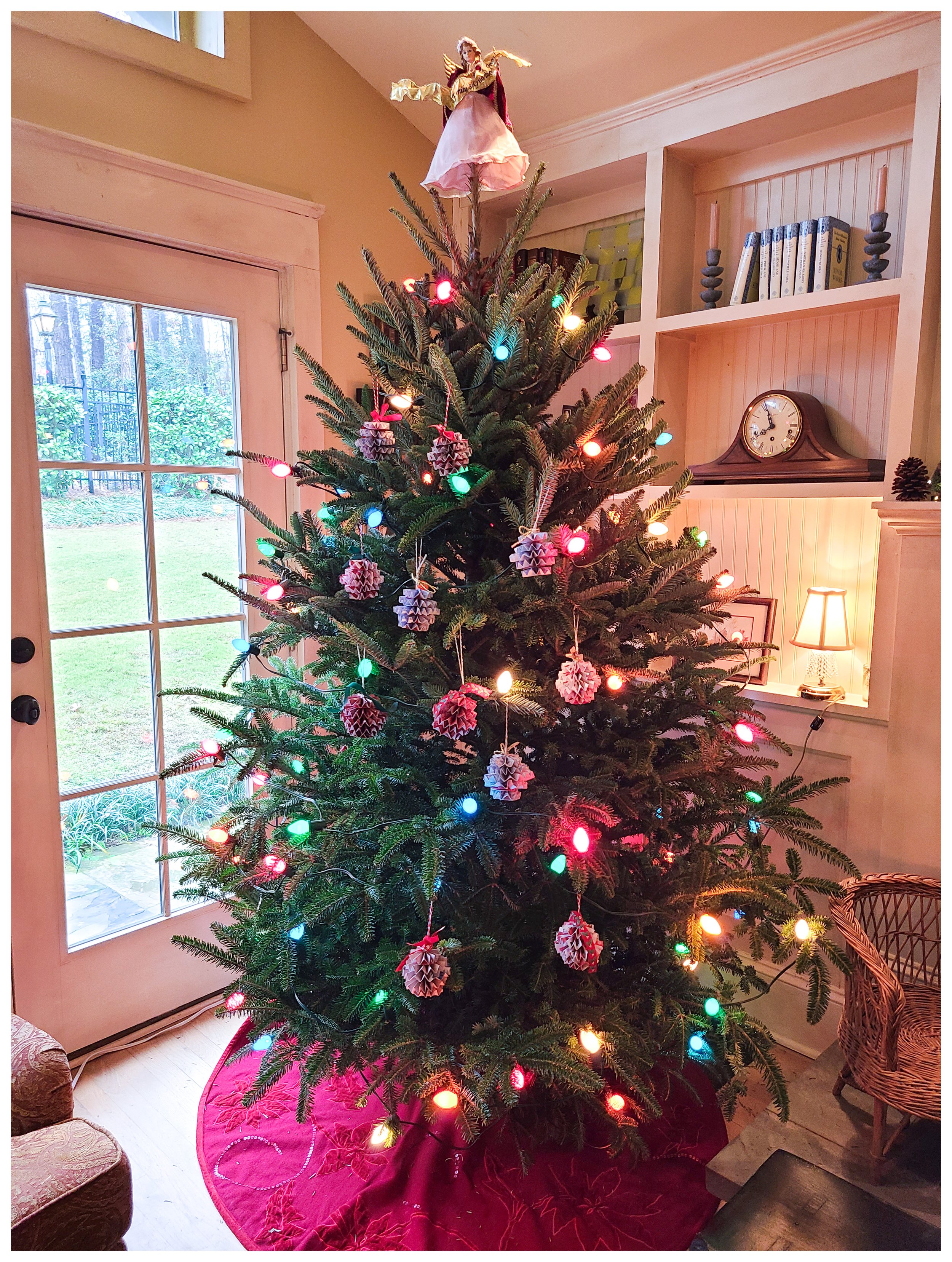 Christmas tree 1 AOL Georgia 2023.jpg