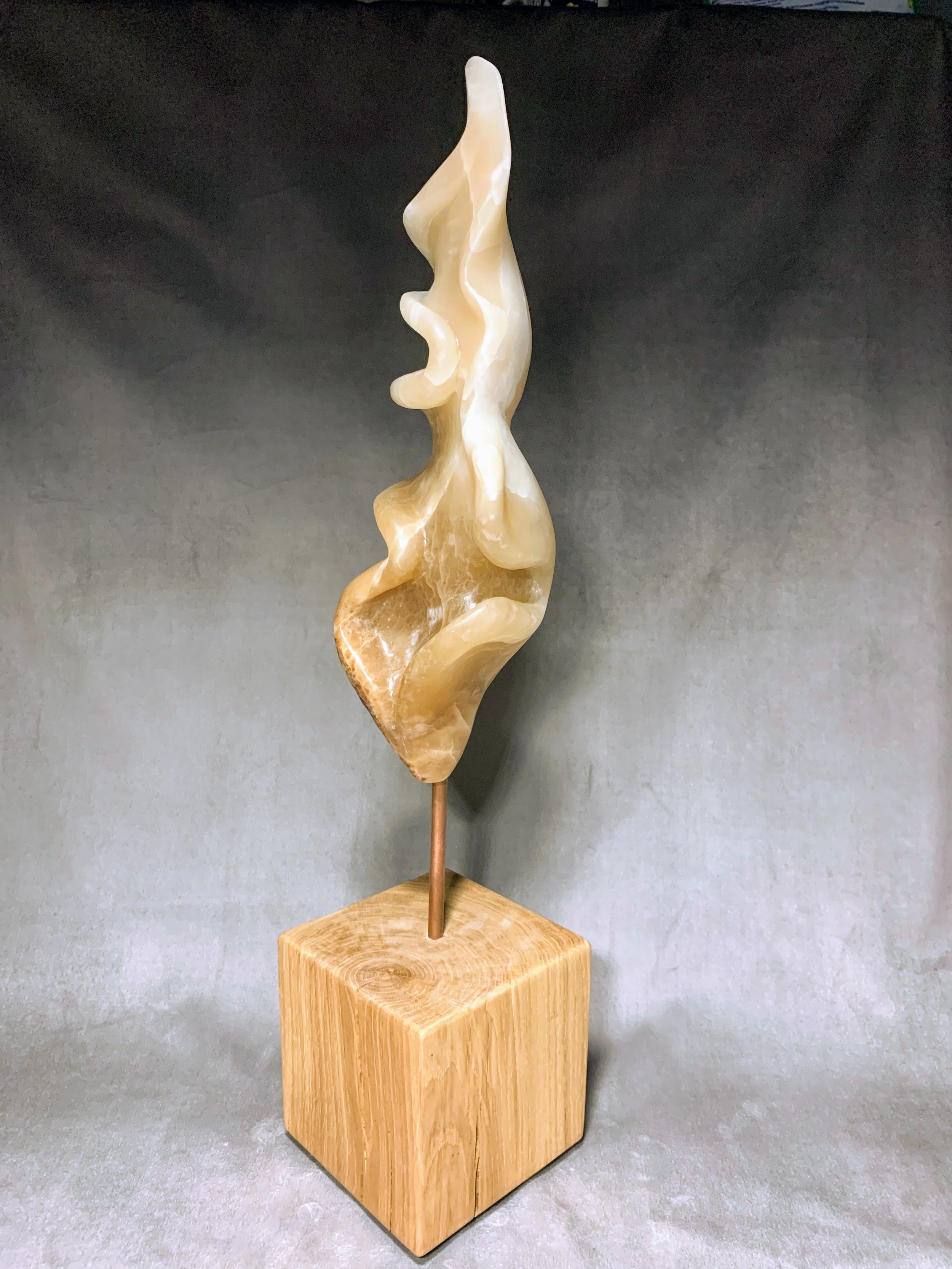 design flame brown sculpture