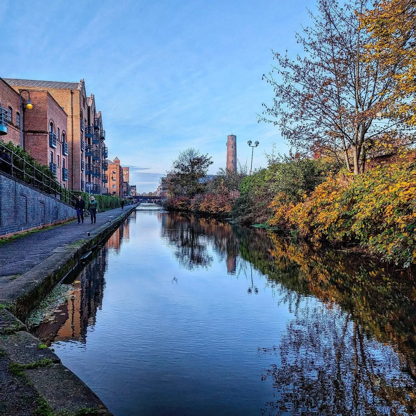 Just what I needed this morning.. a walk along the canal and a lovely chat with a friend.

Life gets busy sometimes... Which can be good and bad.  So taking the time to prioritise getting out, enjoying nature, taking a walk, and being social is key f