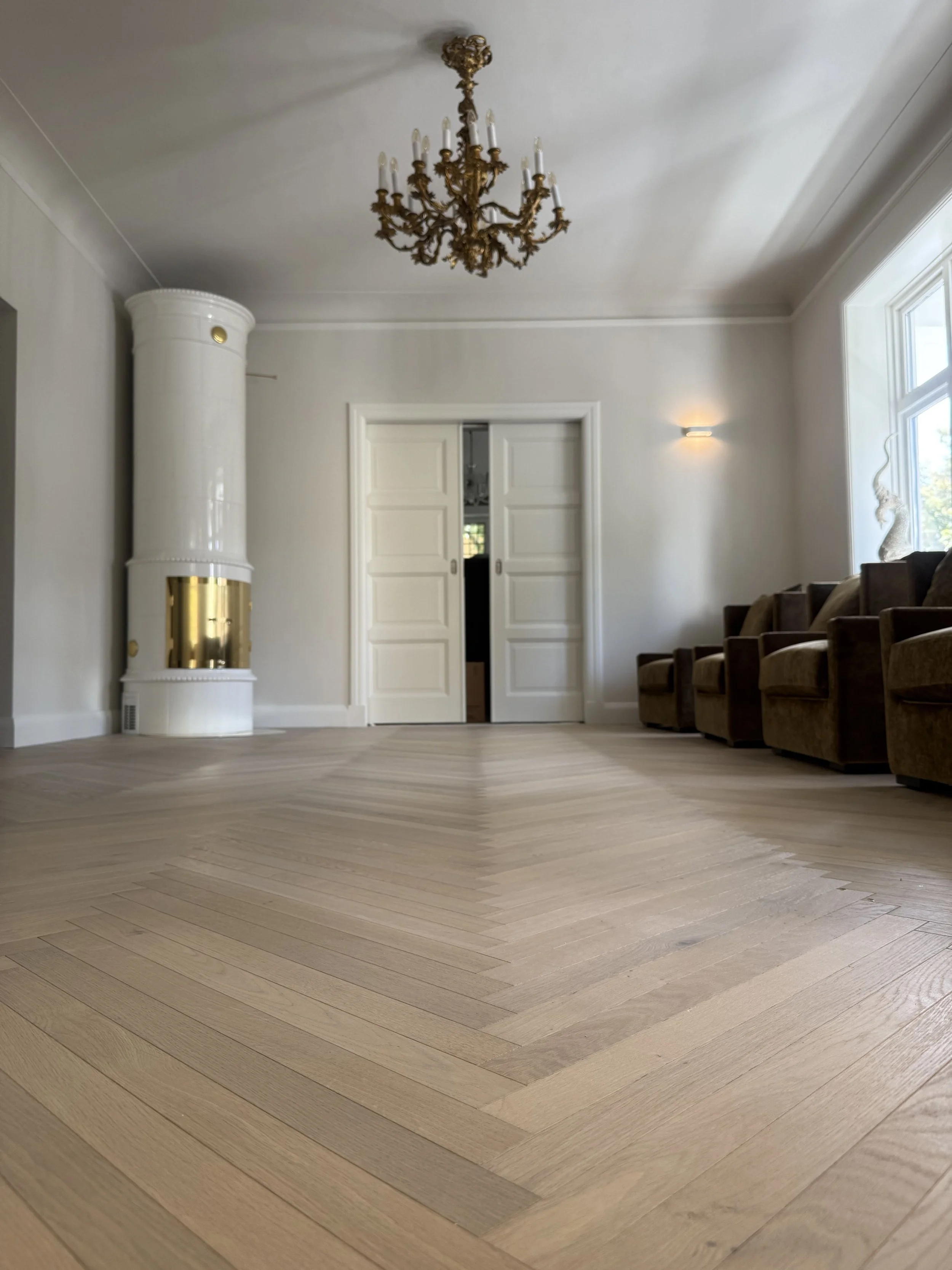 Smal fiskebensparkett i en nydelig leilighet på Frogner.