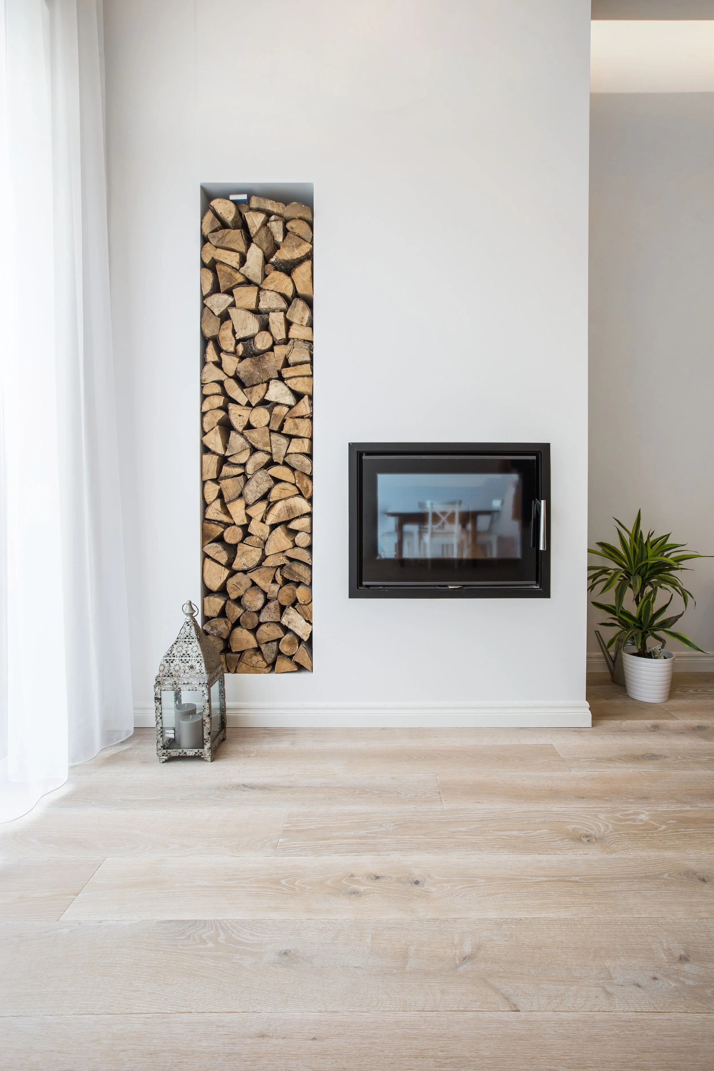 Lys børstet enstavsparkett i eik