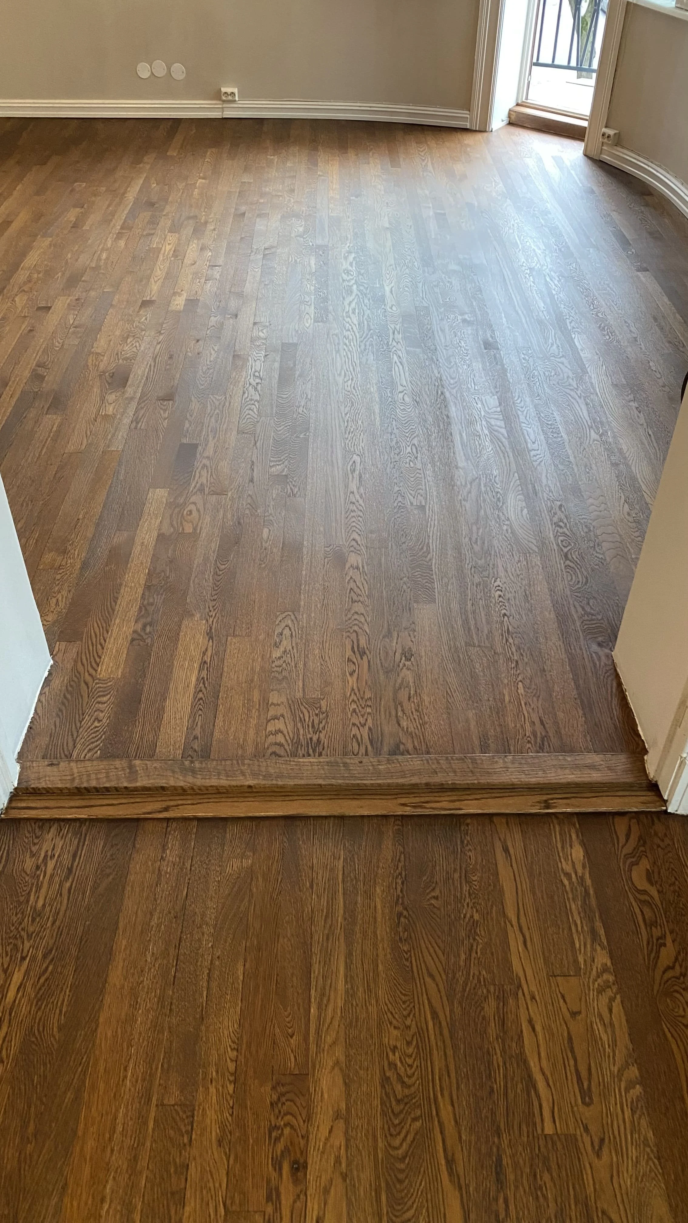 Støvfri gulvsliping av parkett 