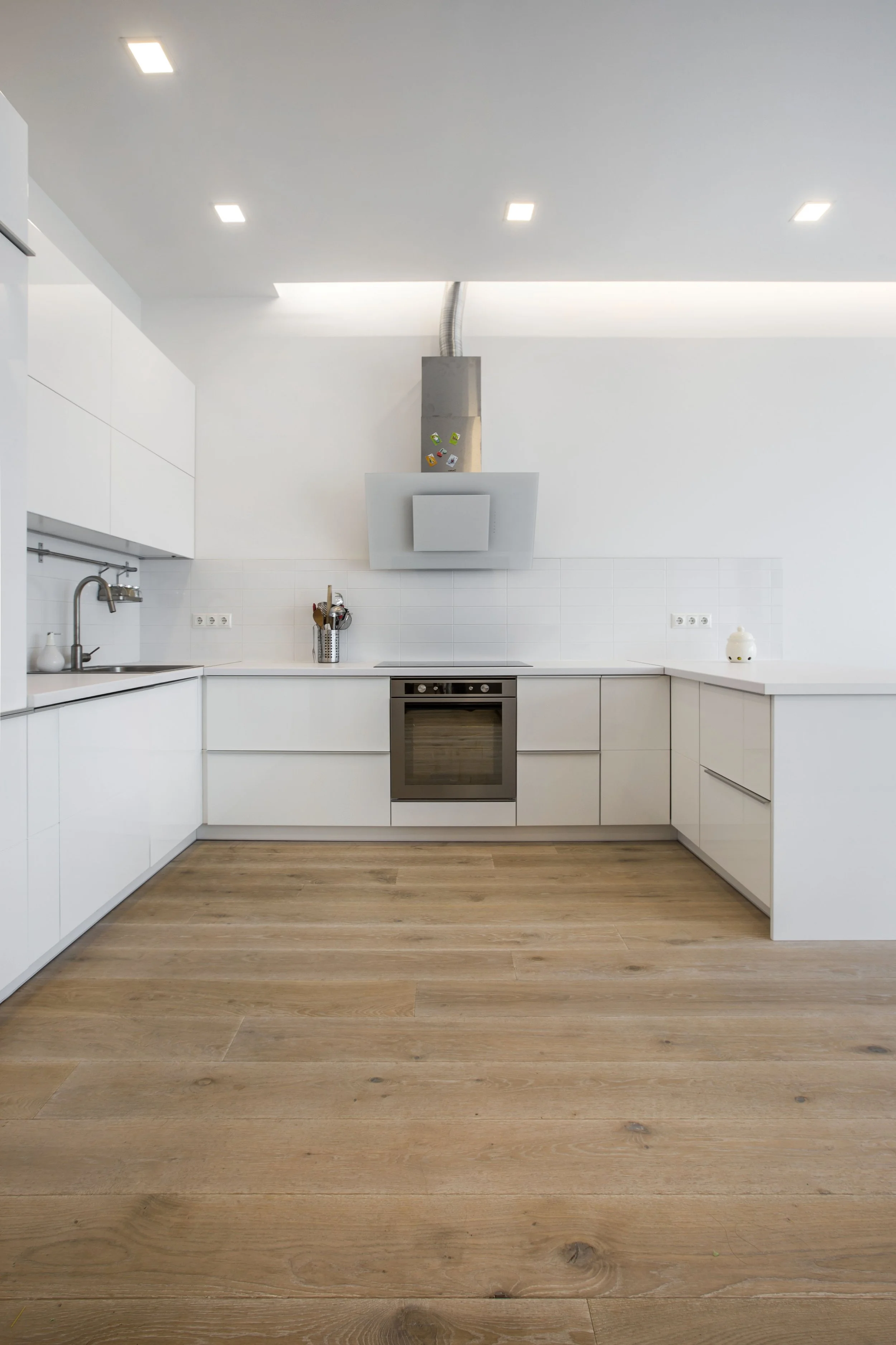 Lys børstet enstavsparkett i eik