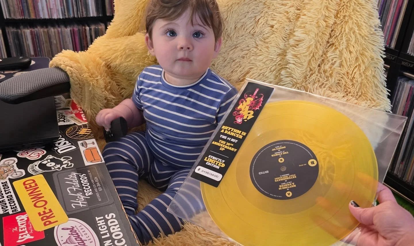 It's Friday and I really, really, really need a little SNAP! Poor kid. The madness is almost over.