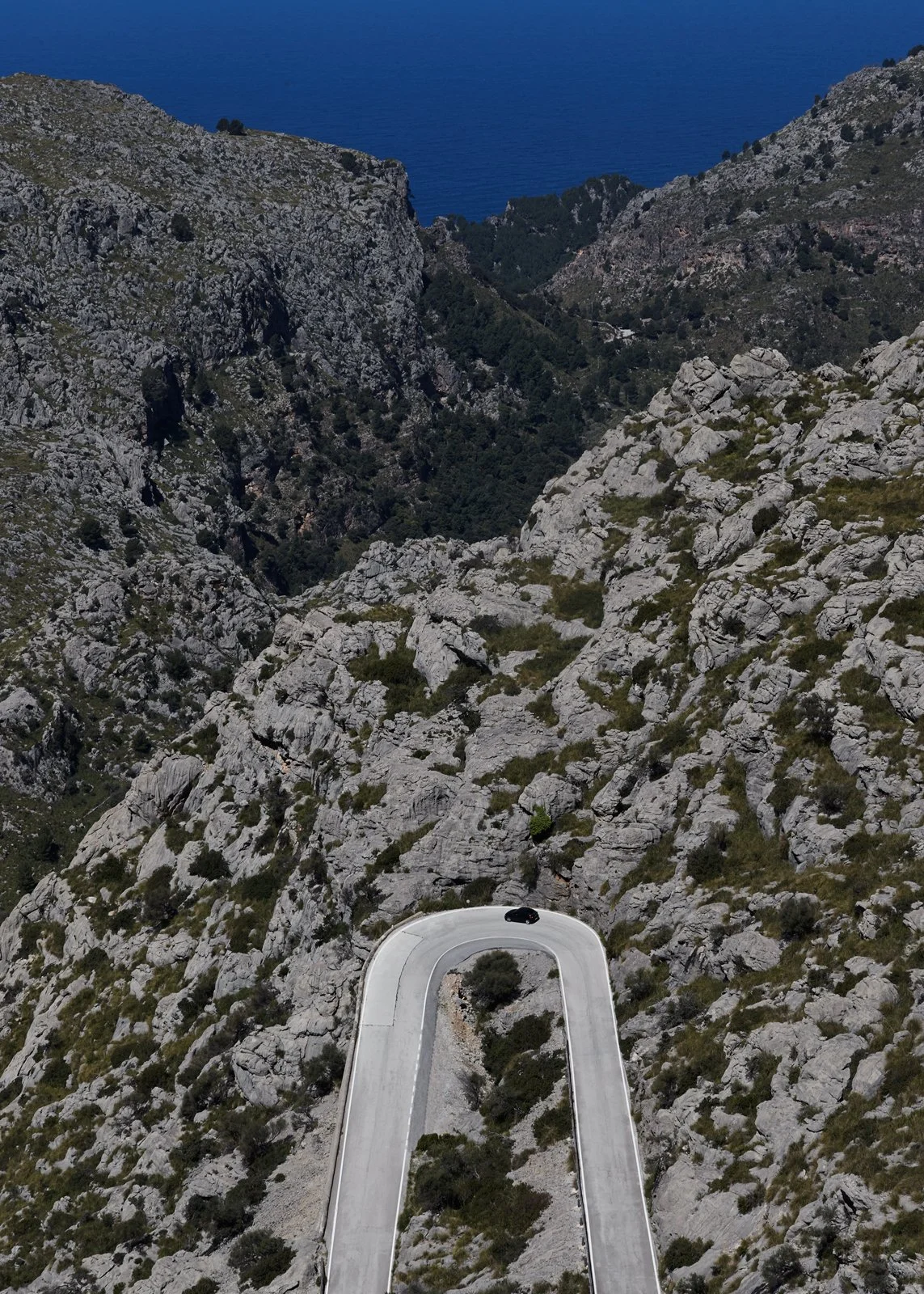 GUIDE / MALLORCA / THE SLOWER SIDE