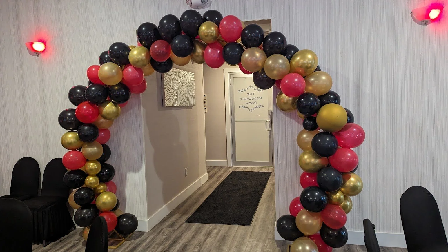 balloon arch red black gold.jpg