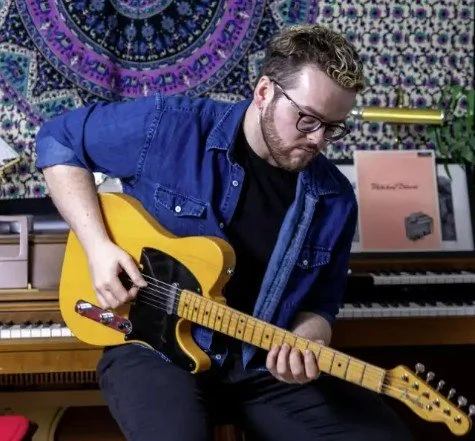Live Music with Garrett Mabe