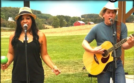 Live Music with Dave Phenicie & Paula Richardson