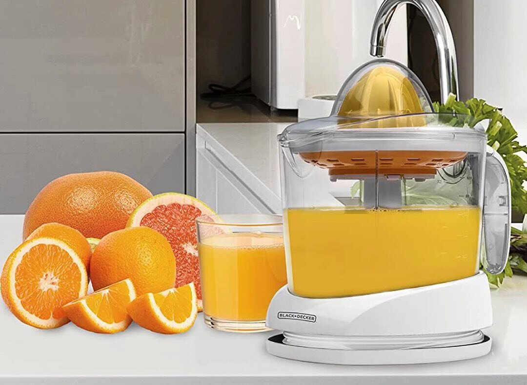 Summer time calls for juicing. With this Black &amp; Decker citric juicer, you can make all your favorite juices quick and easy! 🍋 🍊 🍏