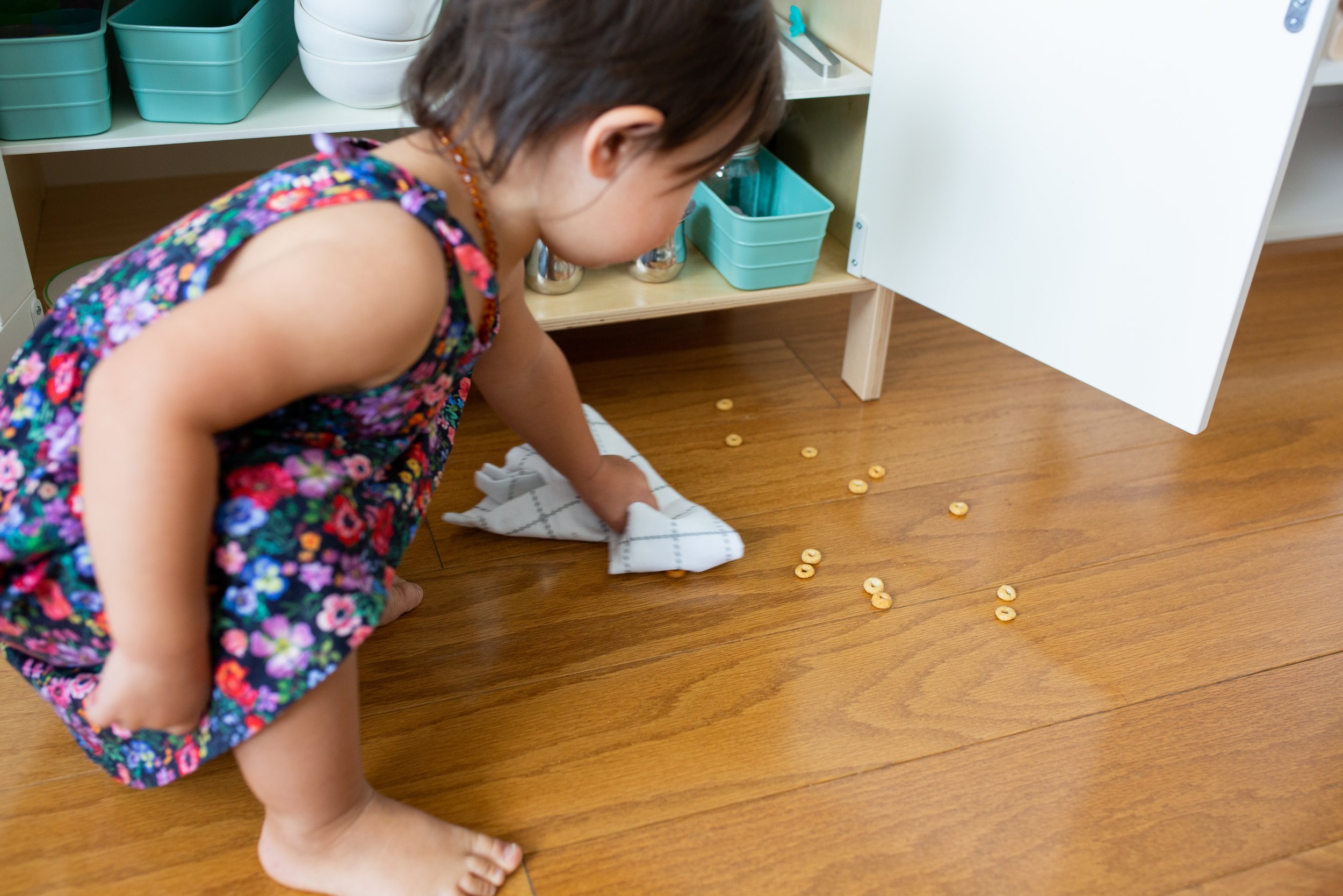 Tupperware Dress Up & Pretend Play