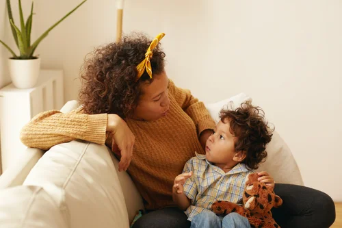 How many words should an 18 month old say toddler talk