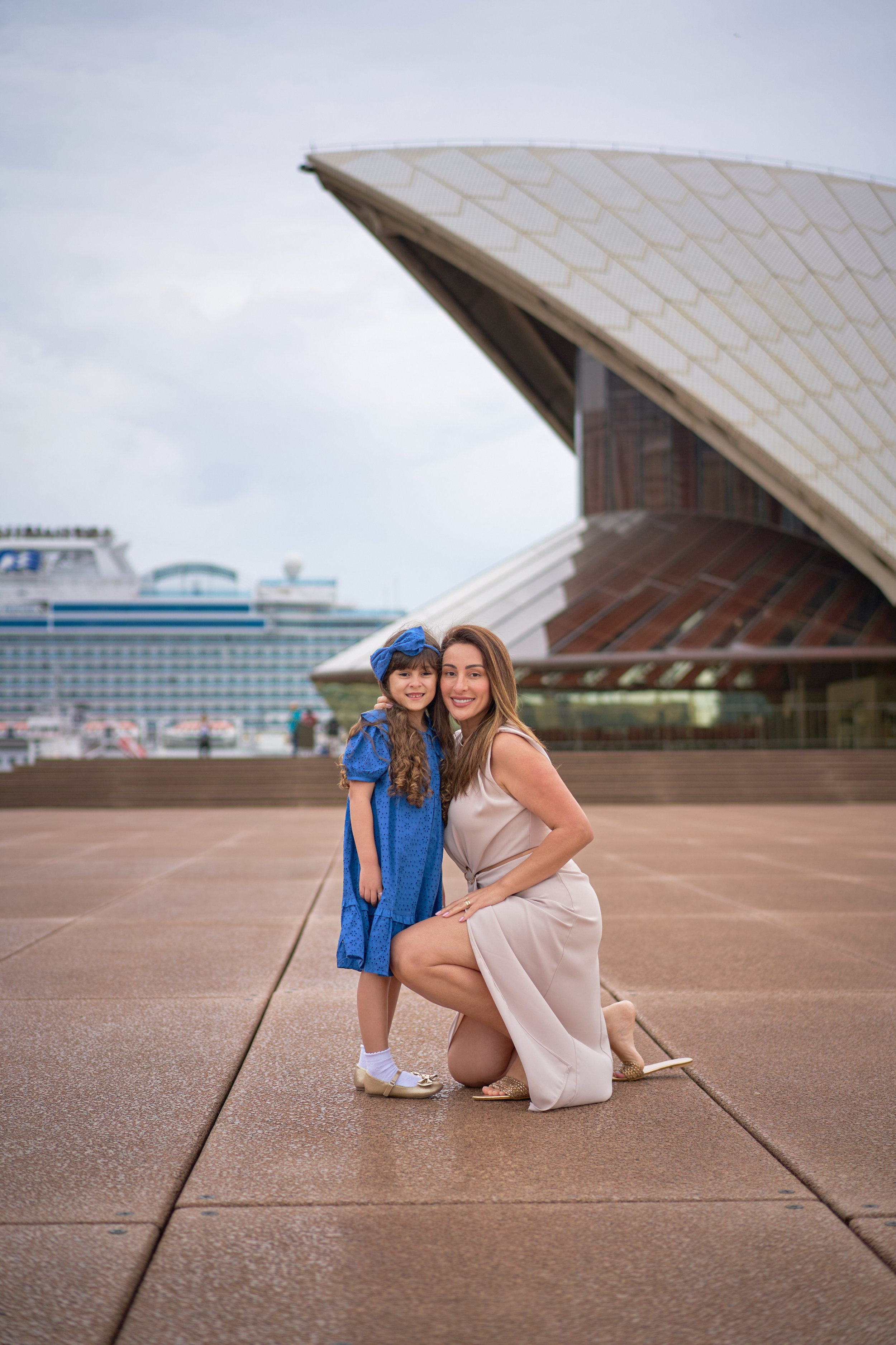 Roberta and Family 3514.jpg