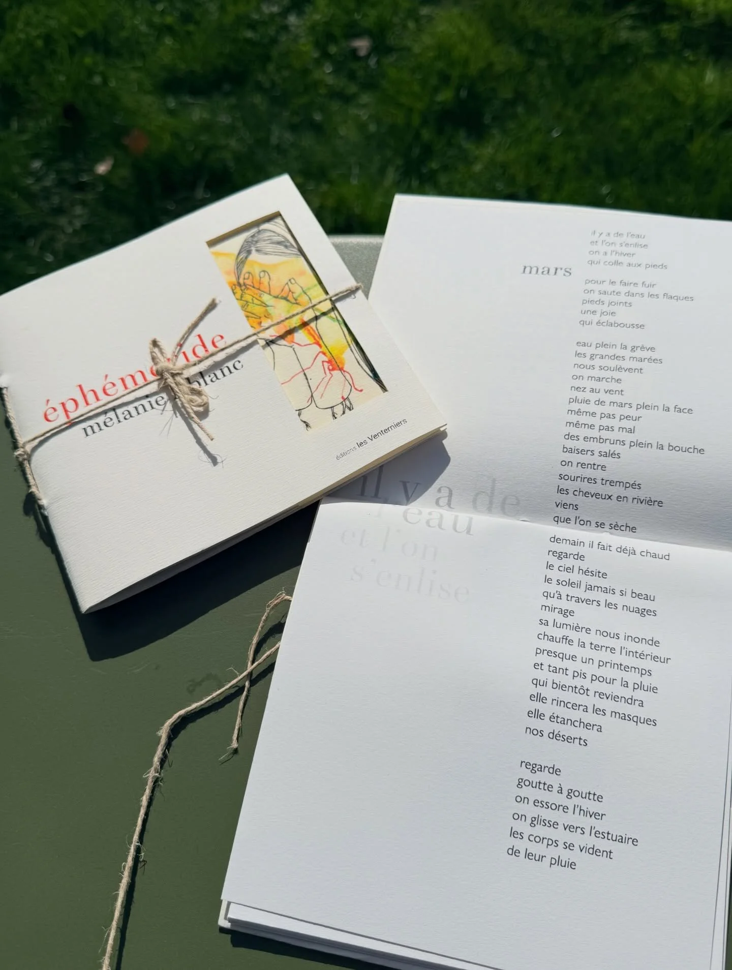 🩵Eph&eacute;m&eacute;ride de M&eacute;lanie Leblanc
MARS

@melanie___leblanc aux &Eacute;ditions Les Venterniers @les_venterniers &laquo;&nbsp;Dans ce recueil, M&eacute;lanie Leblanc consacre un po&egrave;me &agrave; chaque mois de l&rsquo;ann&eacut