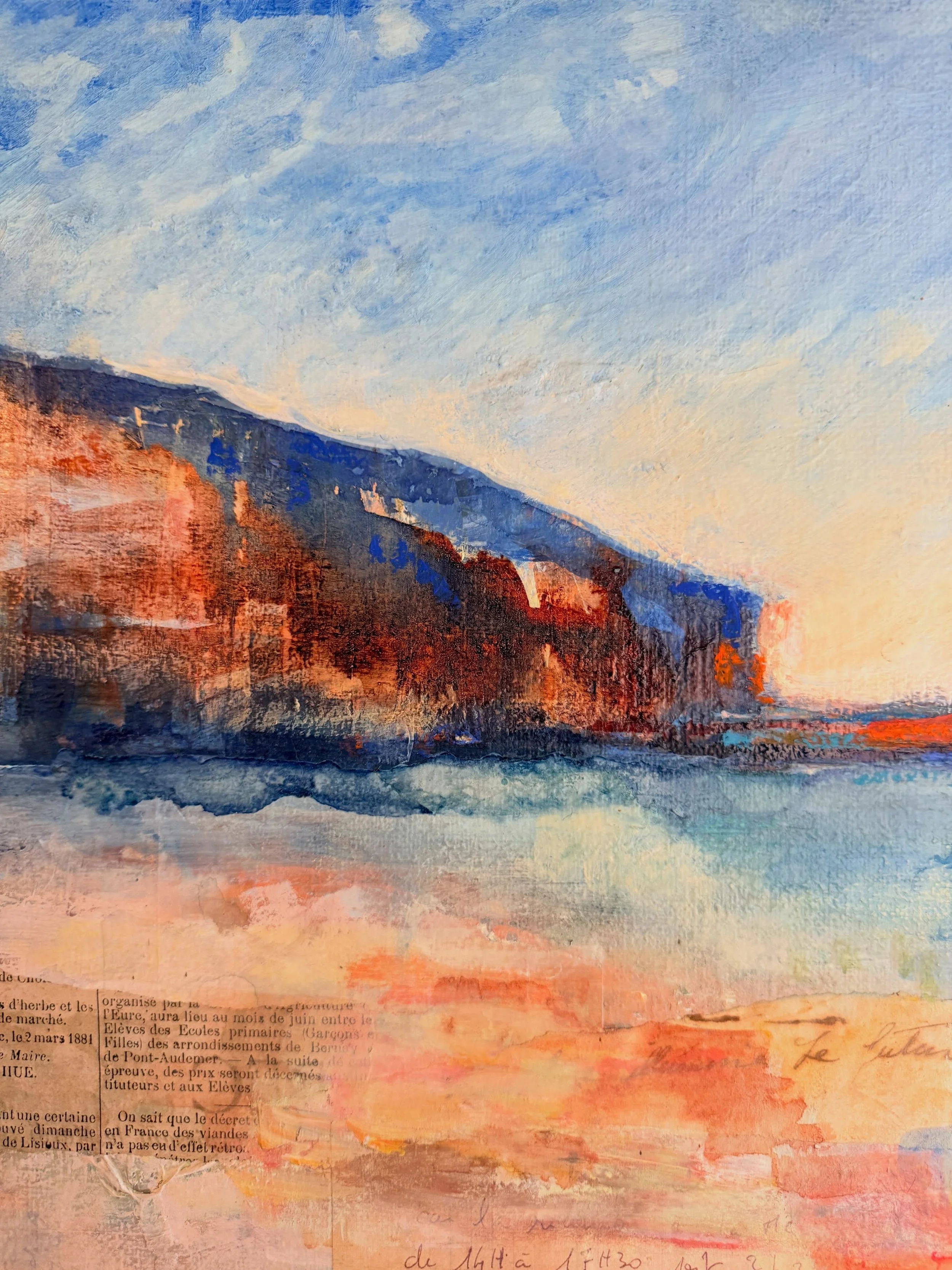 ☀️ Les Falaises de Dominique Dubois @dominique_d.b Techniques mixtes. &Agrave; observer en d&eacute;tail &agrave; la Baudelaire Gallery &agrave; Gerberoy.

#gerberoy
#art
#baudelairegallery
#femmesartistes 
#exposition