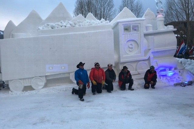 Breck+Snow+Sculpture.jpg