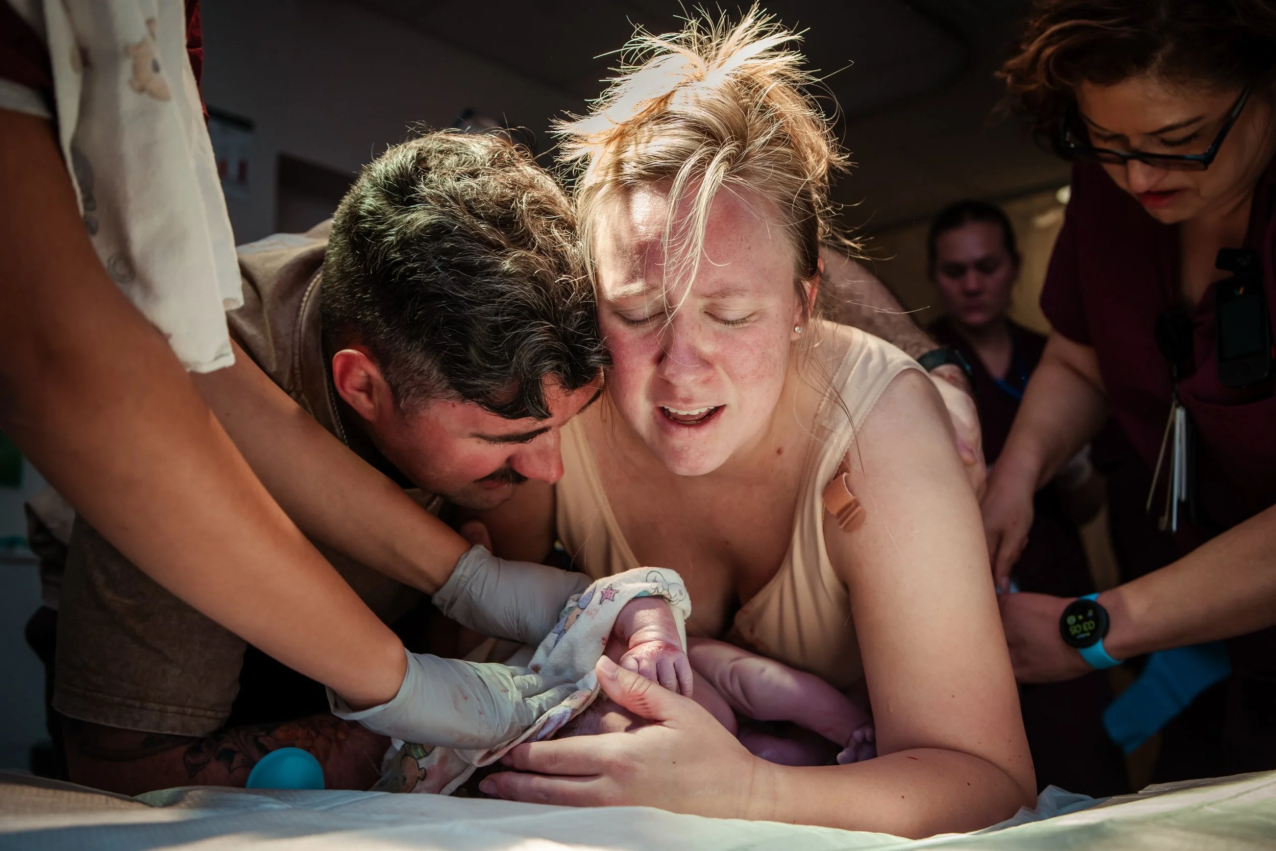 The moment you realize your baby is here and you had the unmedicated birth you planned for. ✨ #unmedicatedbirth #hospitalbirth #naturalbirth #redemptivebirth