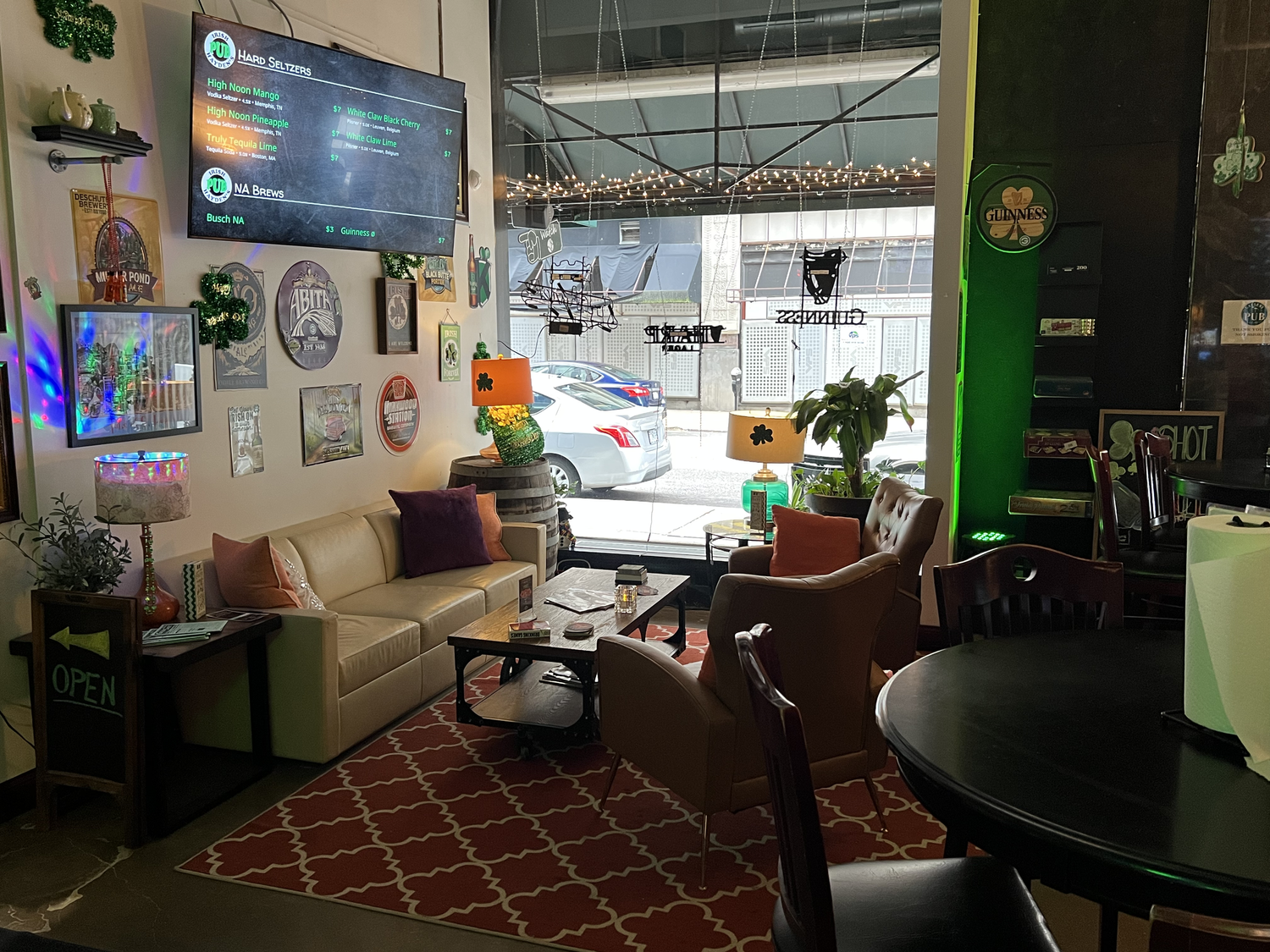 Bar photo 1