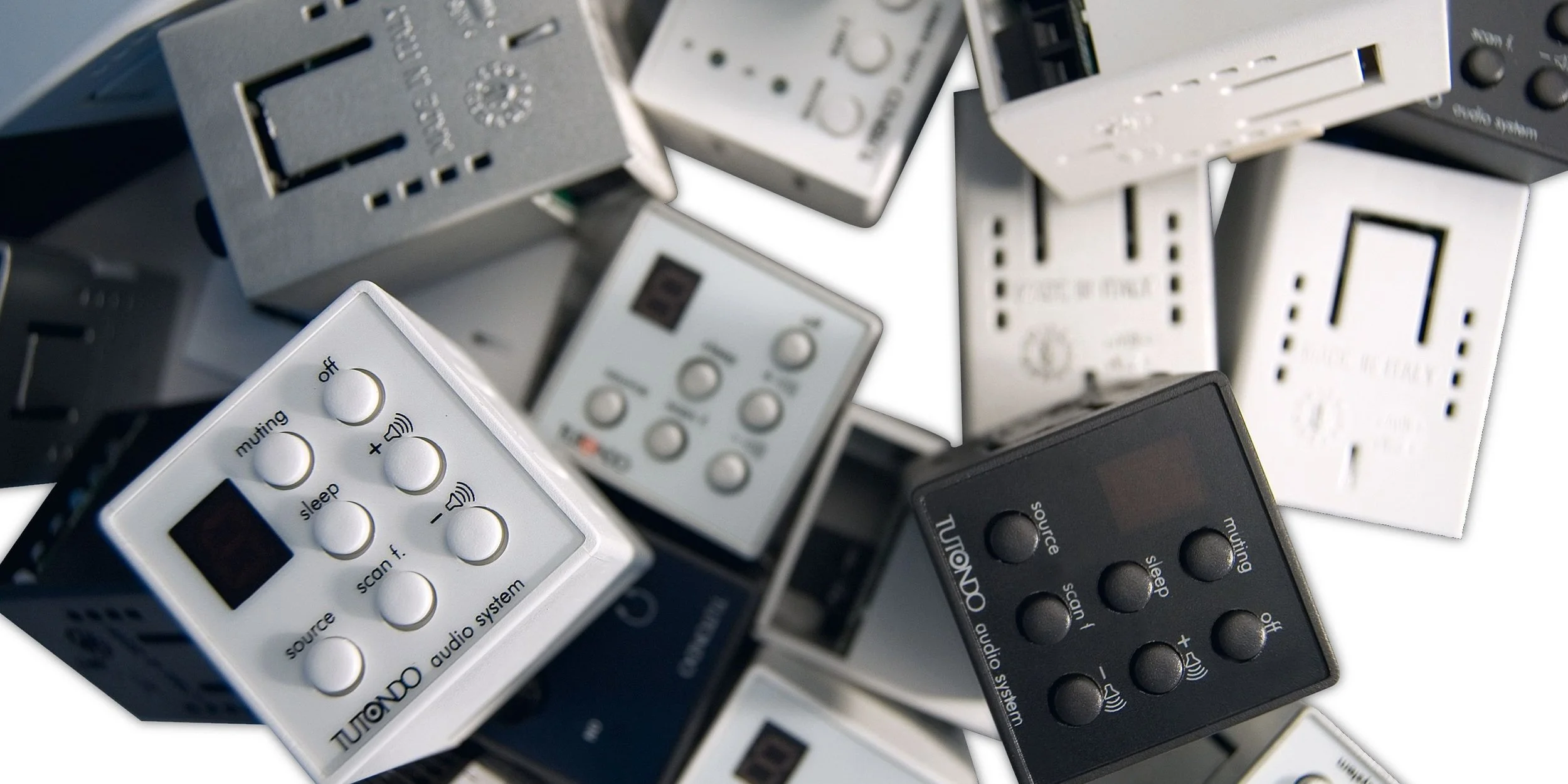 Tutondo audio control interface showing remote controls, button layouts, and interaction details for multi-room sound and home automation systems.