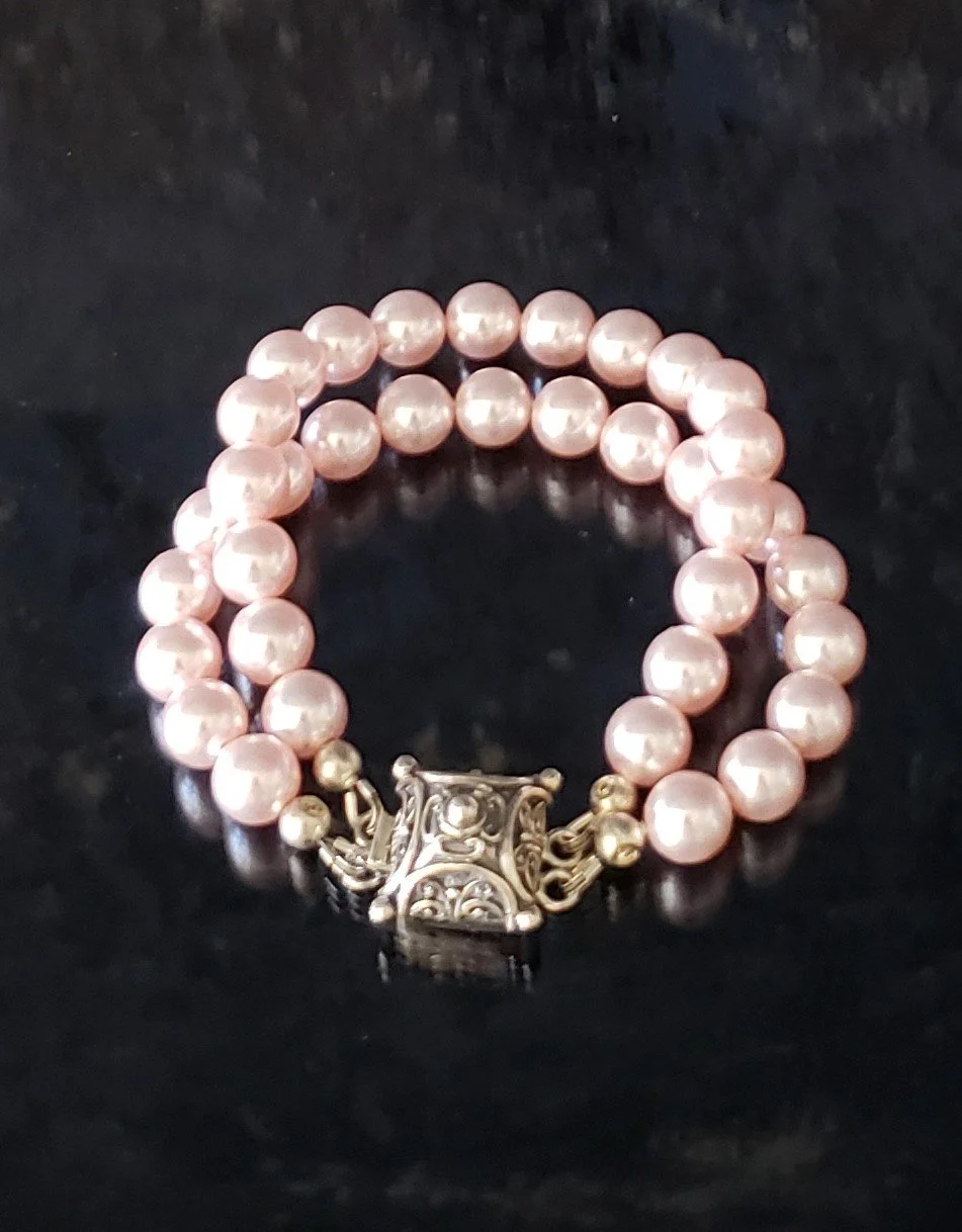 Bracelet Pink3.jpg