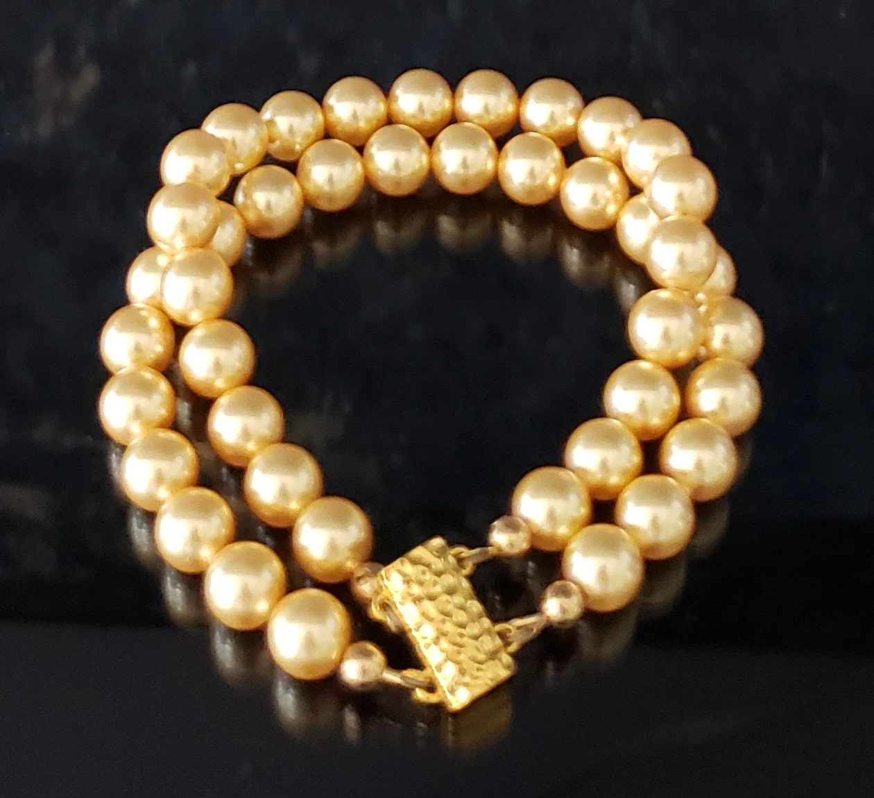 BraceletGold11.jpg