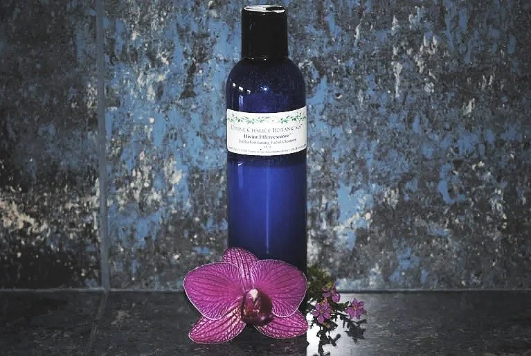 Divine-Effervescence%E2%84%A2-%E2%80%93-Jojoba-Exfoliating-Facial-Cleanser-768x514.jpg