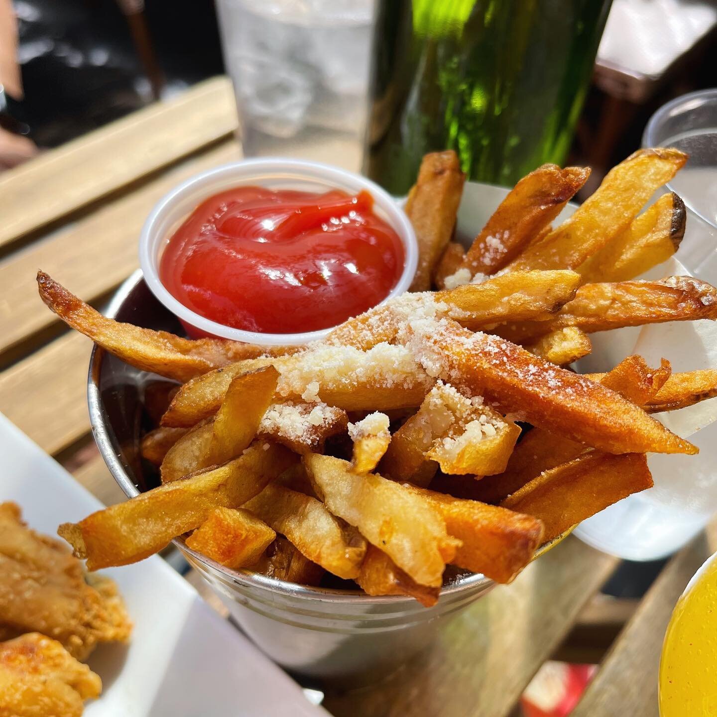 From our starters menu: Truffle Fries 😍 Hot and crispy fries topped with aged parmesan and truffle oil!