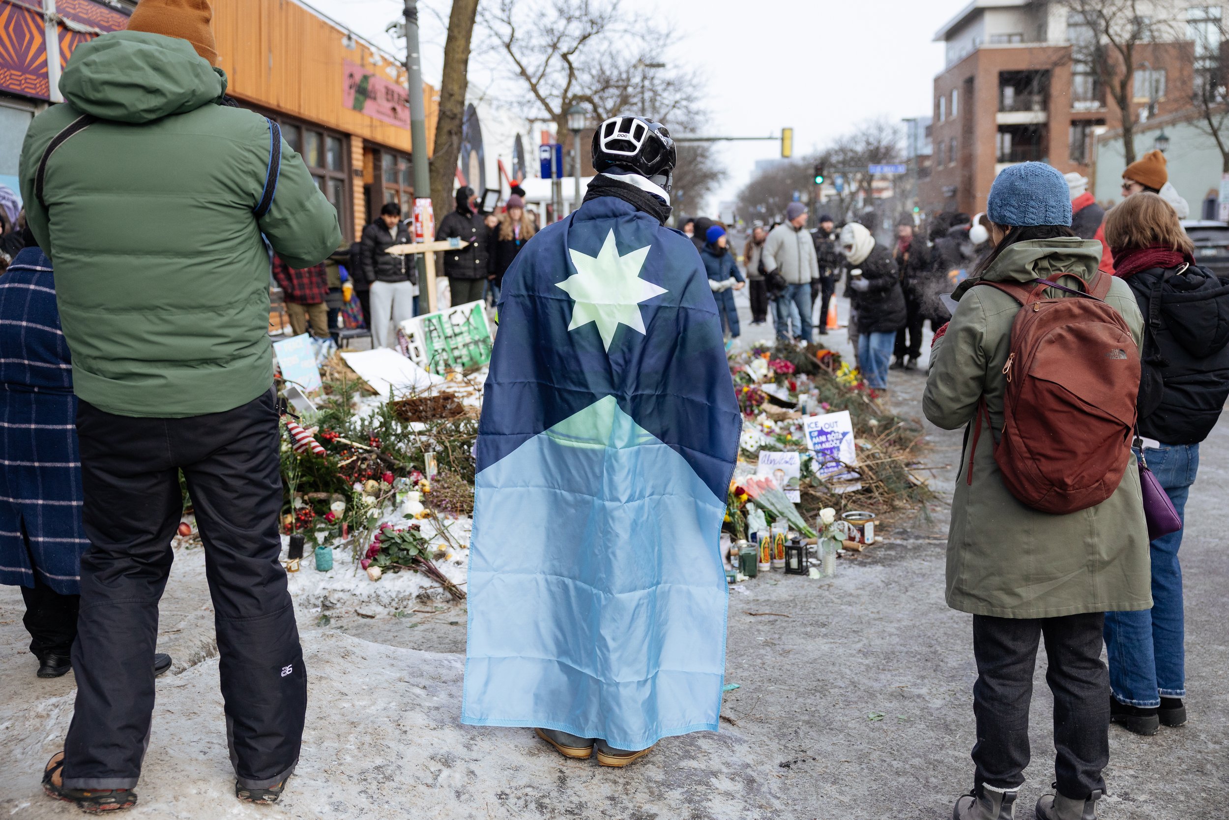 20260125 Pretti Memorial-01.jpg