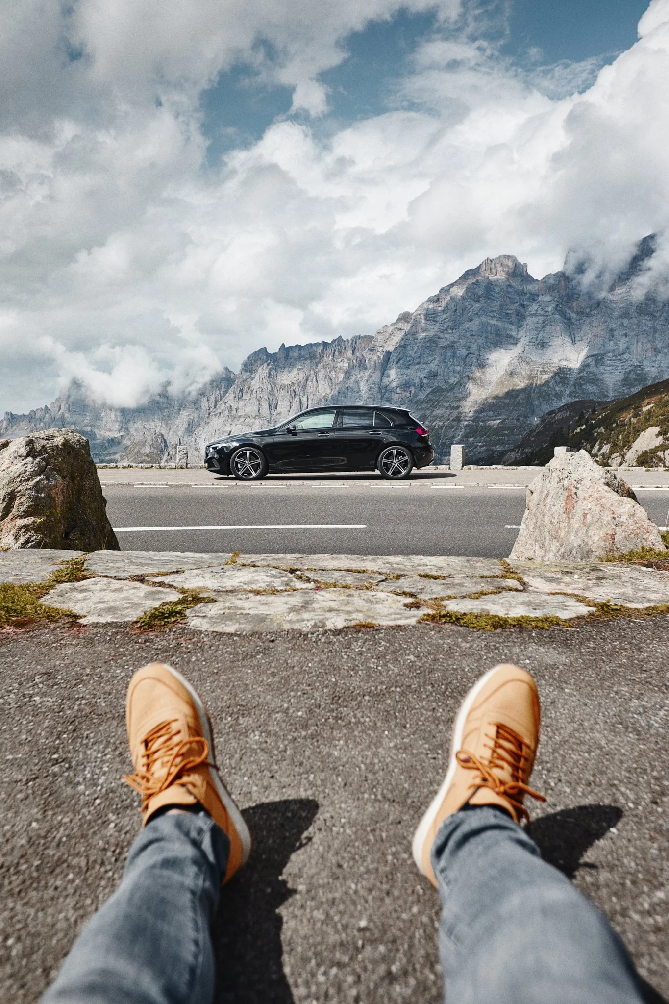mbsocialcar a klasse mercedes-benz reflektionen roadtrip grimselpass furkapass sustenpass berge schweiz auto landscapes