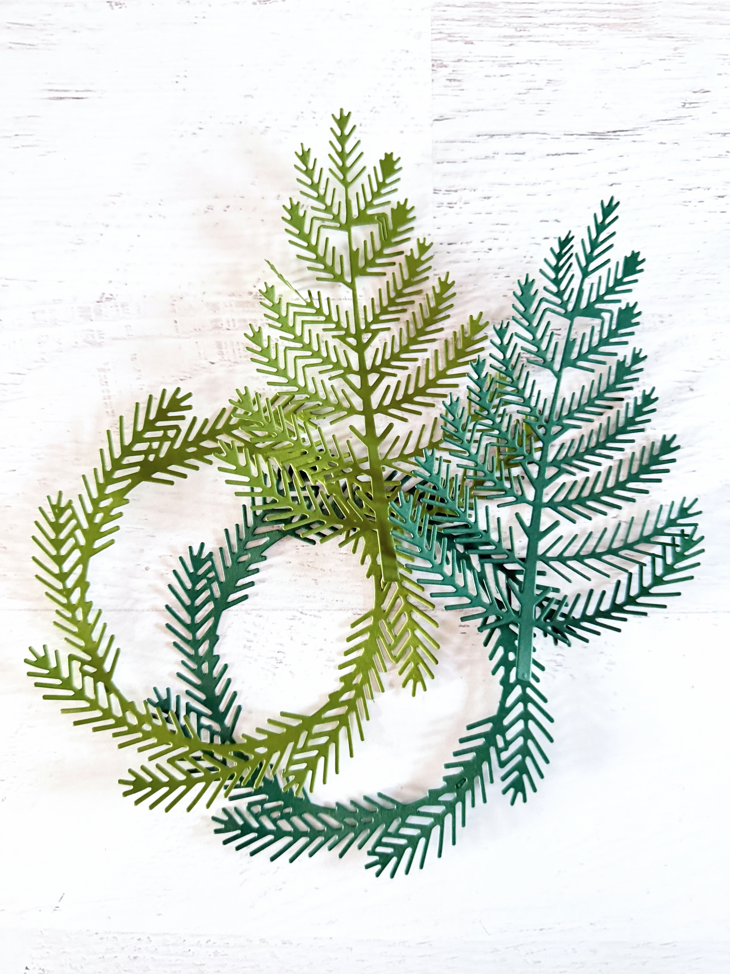 Die Cuts: Trees & Wreaths