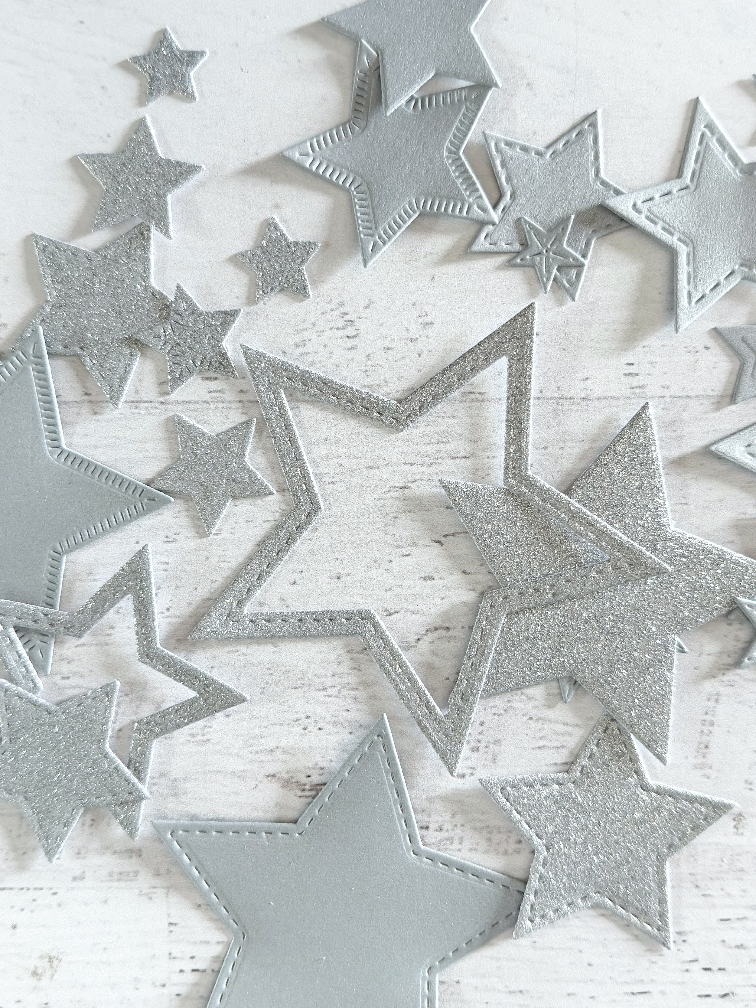 Die Cuts: Silver Stars REFRESH