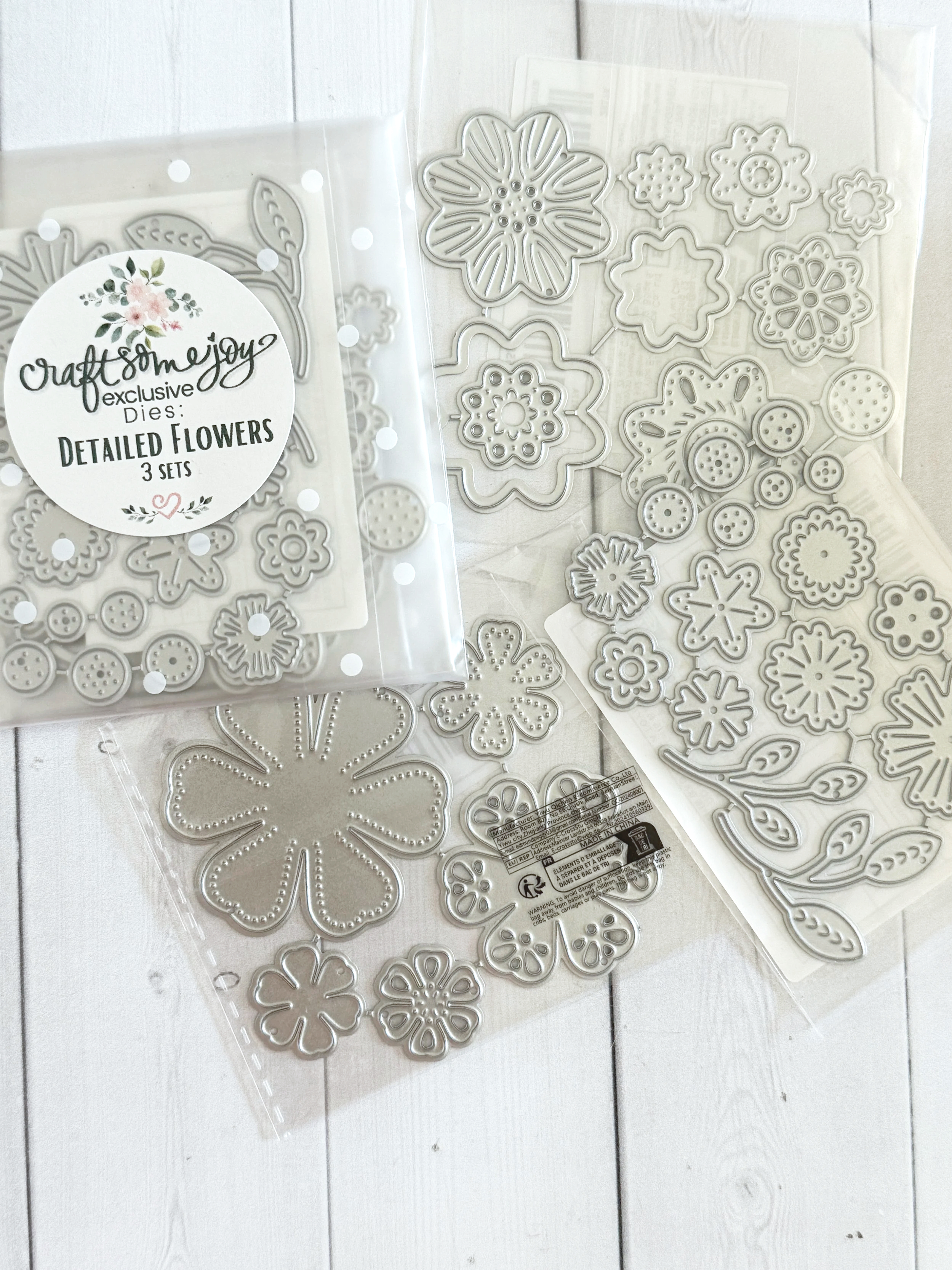 Detailed Flowers 3 pack - Limited Offering