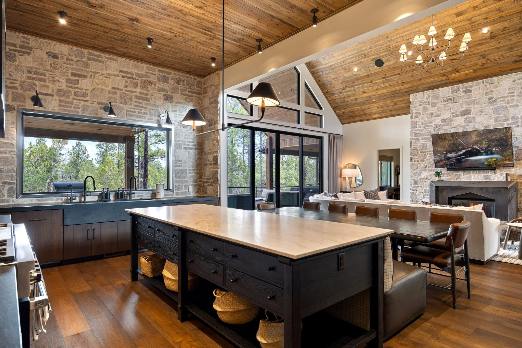 2441SMonkshoodRd-ShowLow-AZ-27.jpg