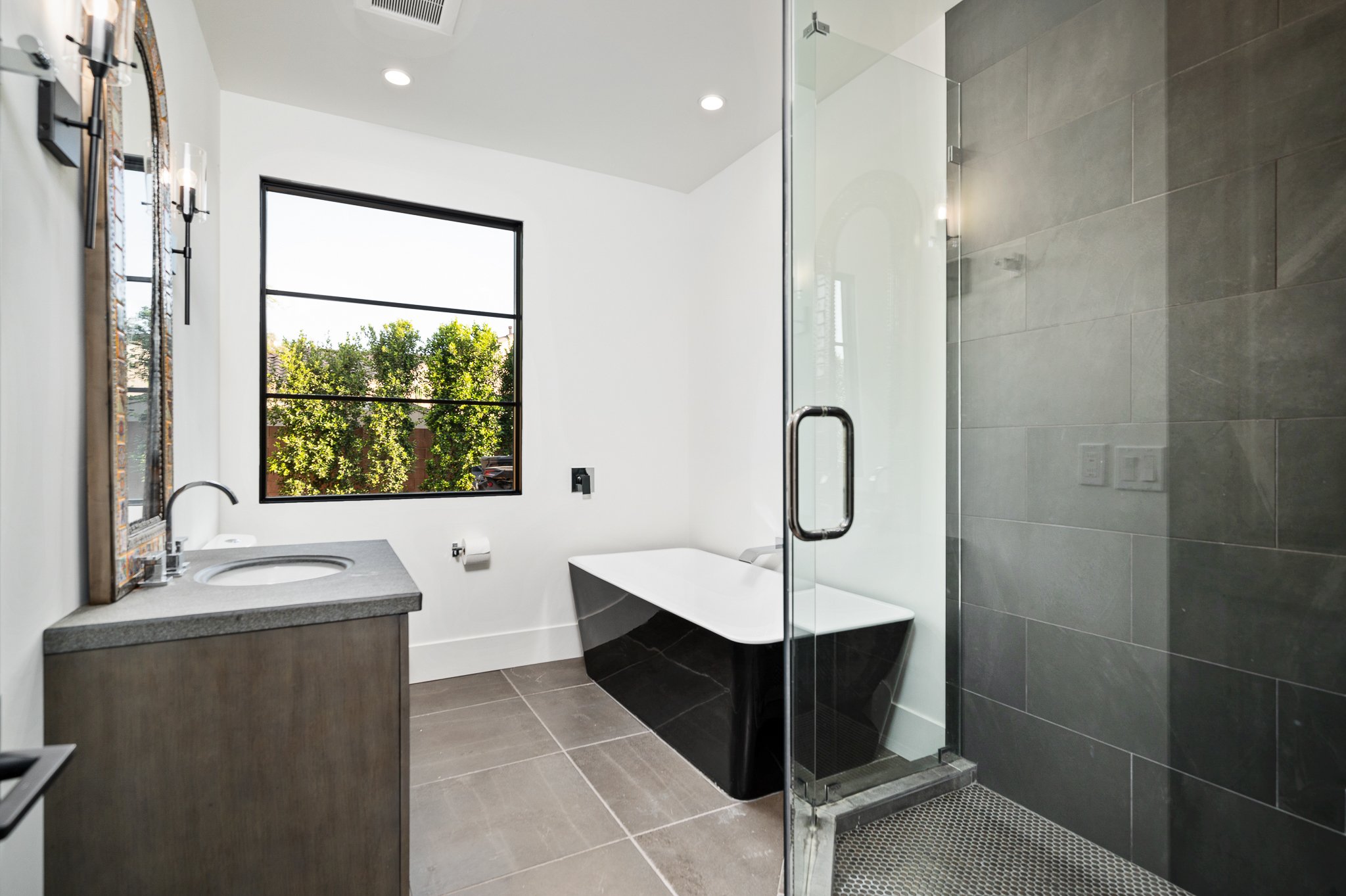 17226N60thPl-32.jpg