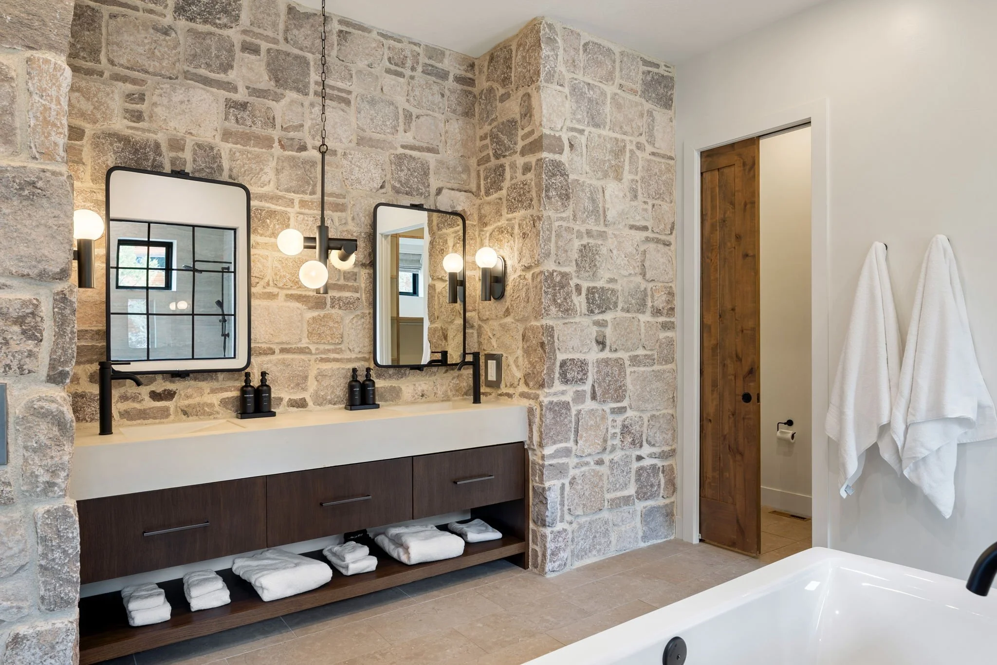 2441SMonkshoodRd-ShowLow-AZ-35.jpg