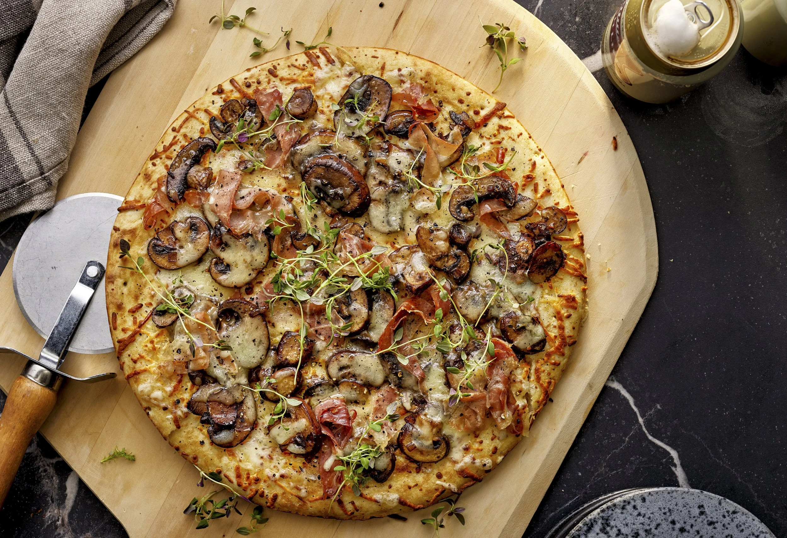 MPP_Mushroom--Prosciutto-Pizza720_1.jpg