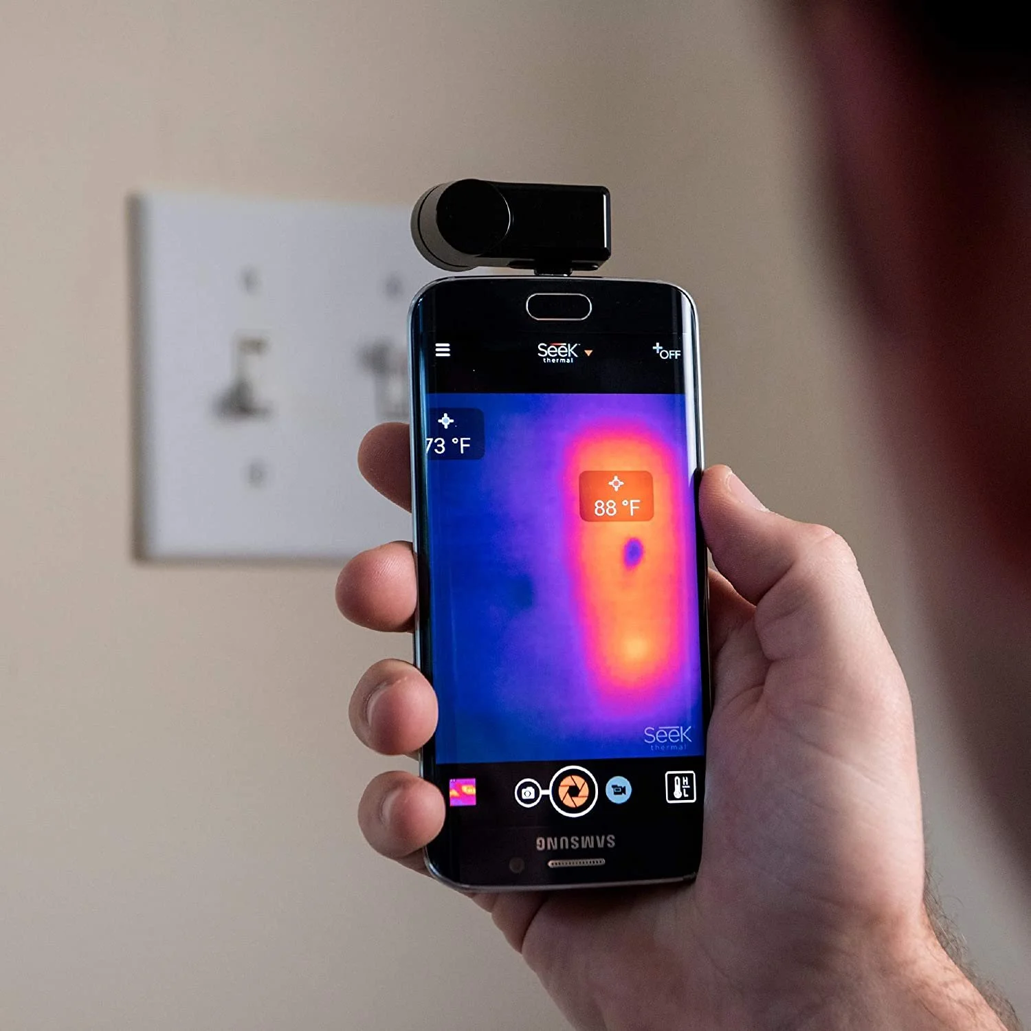 CW-AAA USB C.jpg