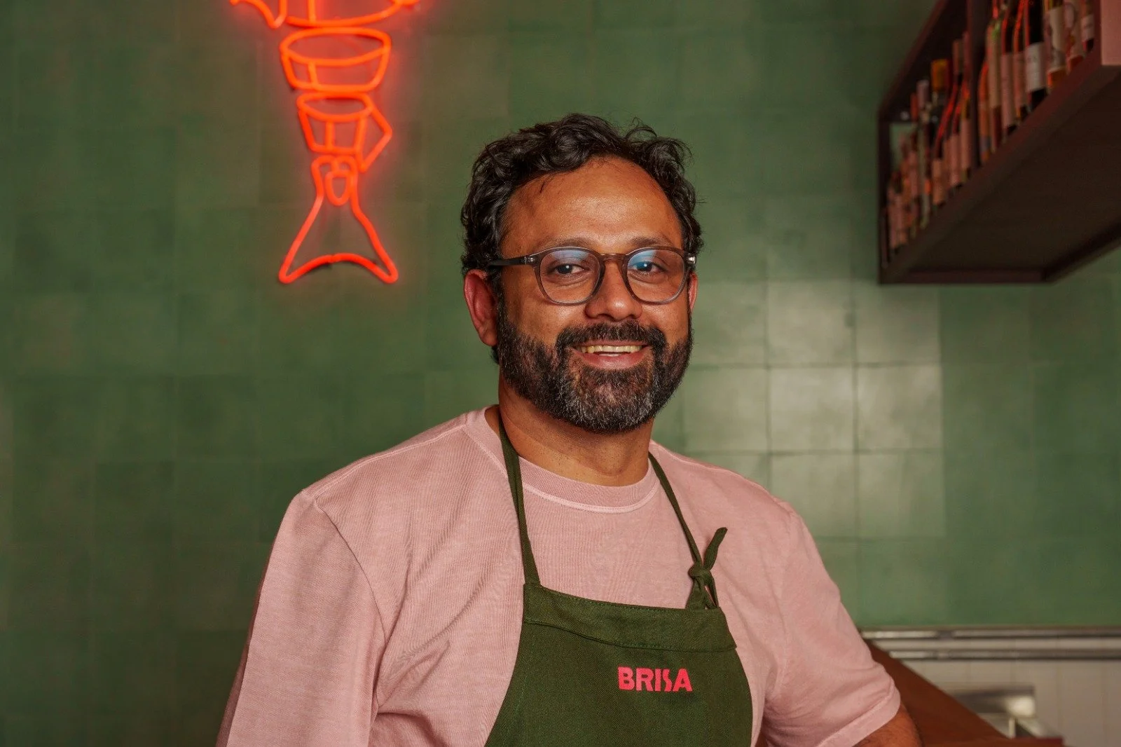 Dagoberto Torres trouxe o mar para São Paulo