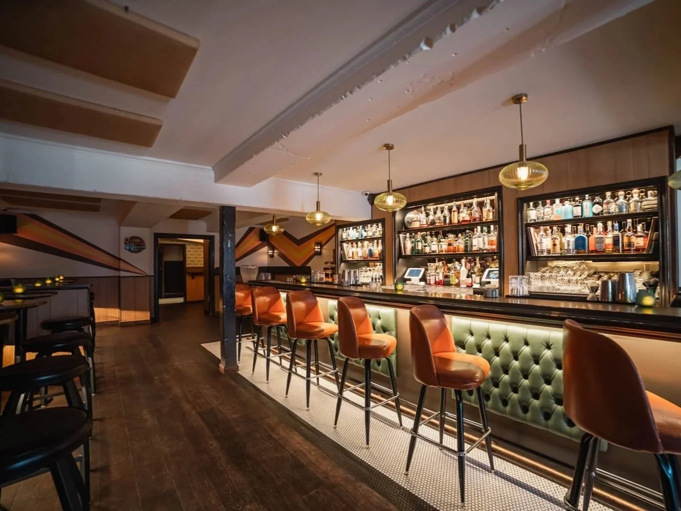 Bar photo 1
