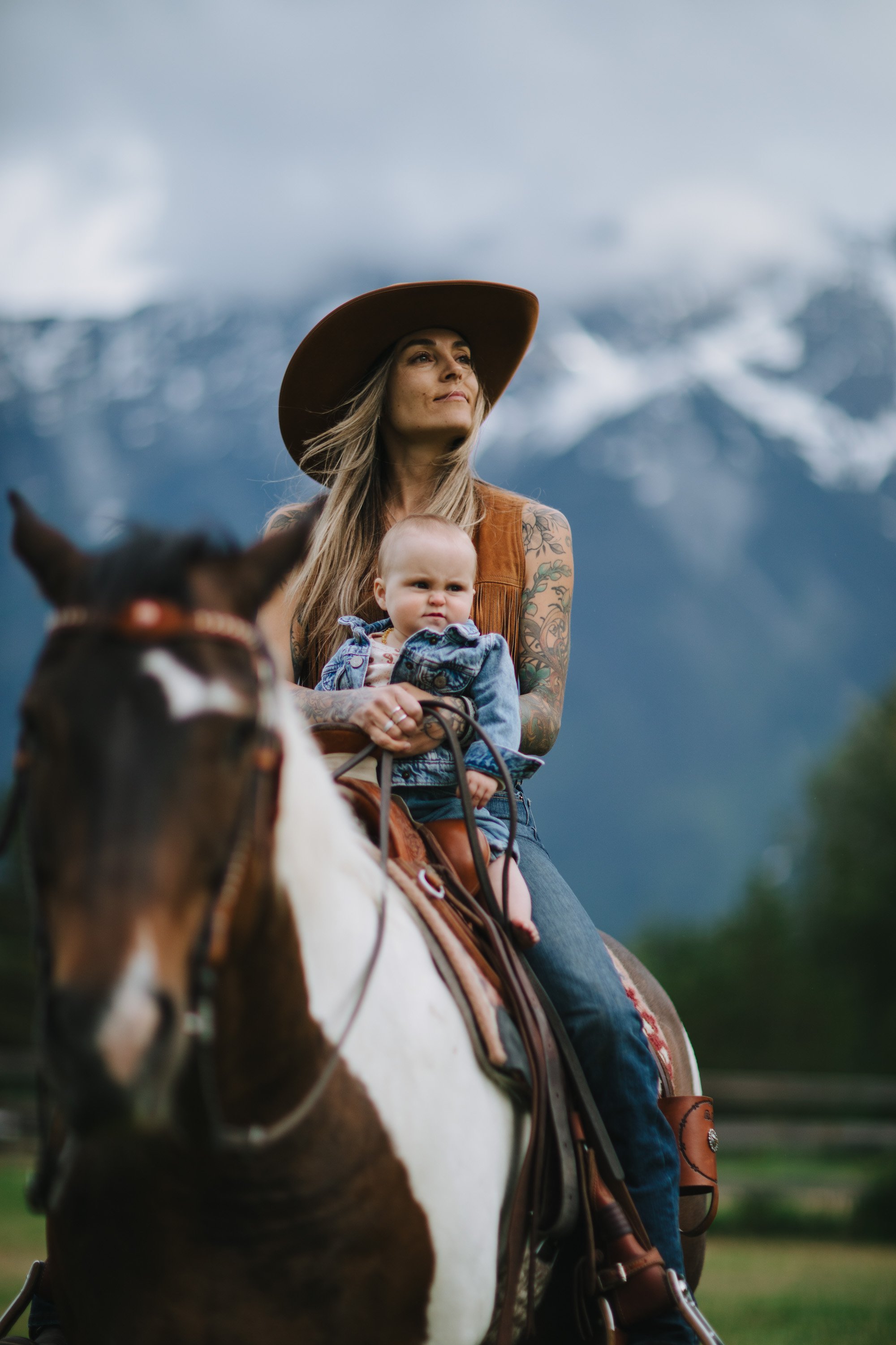 A Family Portrait with Anna Lengstrand in Pemberton, BC
