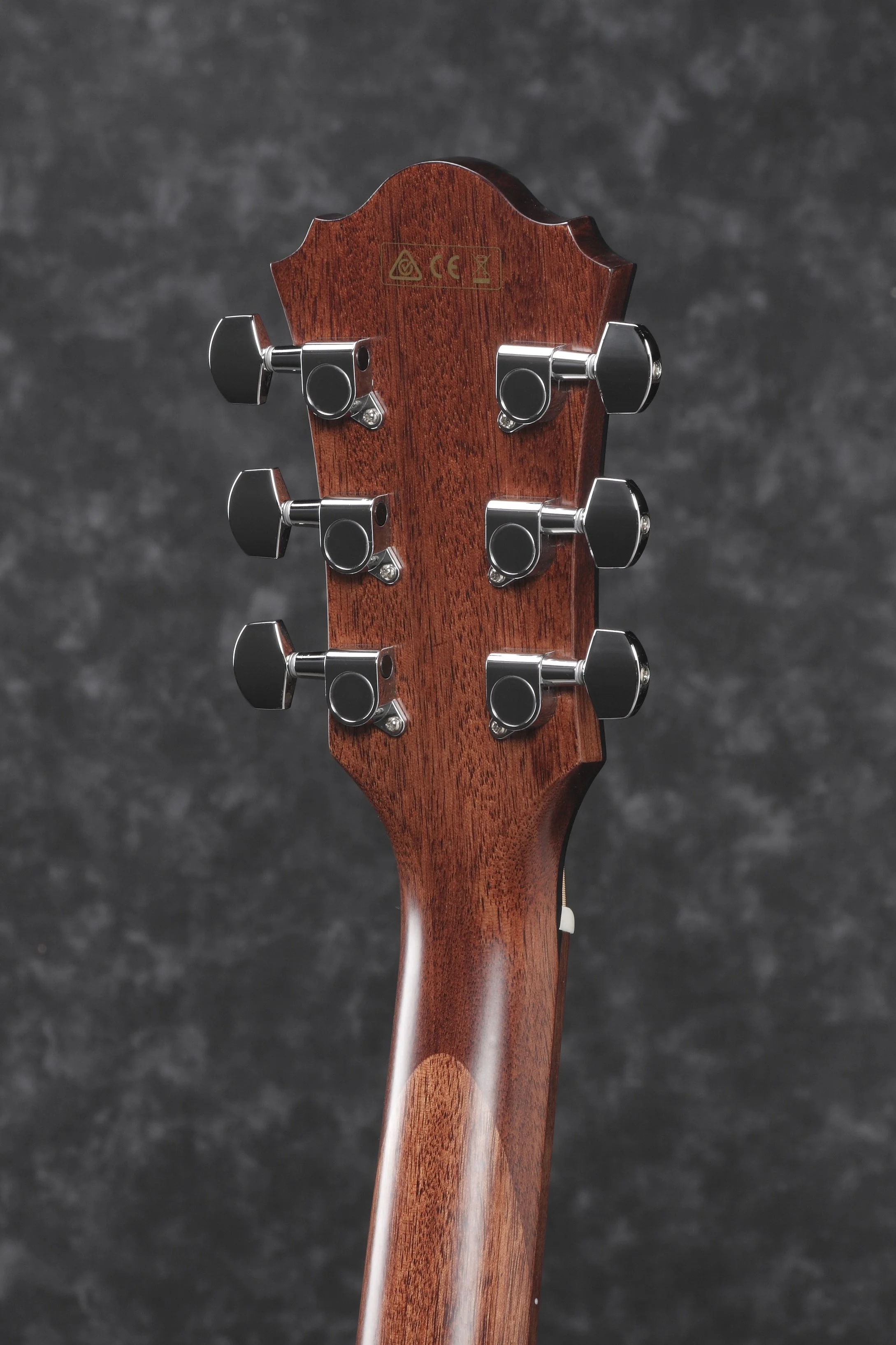 AE275BT_LGS_1X_01_K.jpg